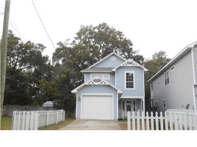 Great Home in Downtown Pensacola... 3 bedroom, 2 bath home features tile through out the main areas, open living area with island in the kitchen, master suite features balcony over looking fenced back yard. Choose FHA financing to qualify for $100 down payment, ask your agent for details. This property is considered Insurable with Escrow by a FHA Appraiser. Buyers may escrow funds for repairs after the close of escrow & the amount is added to the loan balance of the standard FHA Financing (203b). Please see attached Repair Escrow & PCR for details. Available to Owner Occupants for 15 days from list date. *Equal Housing Opportunity Statement: We are pledged to the letter and spirit of U.S. Policy for the achievement of equal housing opportunity throughout the Nation. We encourage