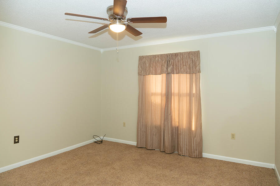 PINE MEADOWS 2ND ADDN - Residential Lease