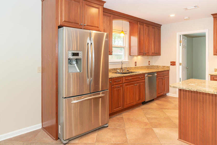 PINE MEADOWS 2ND ADDN - Residential Lease