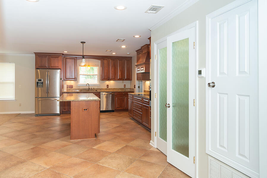 PINE MEADOWS 2ND ADDN - Residential Lease