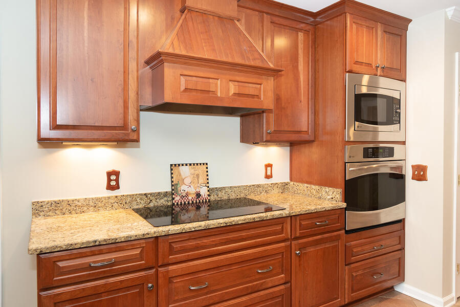 PINE MEADOWS 2ND ADDN - Residential Lease