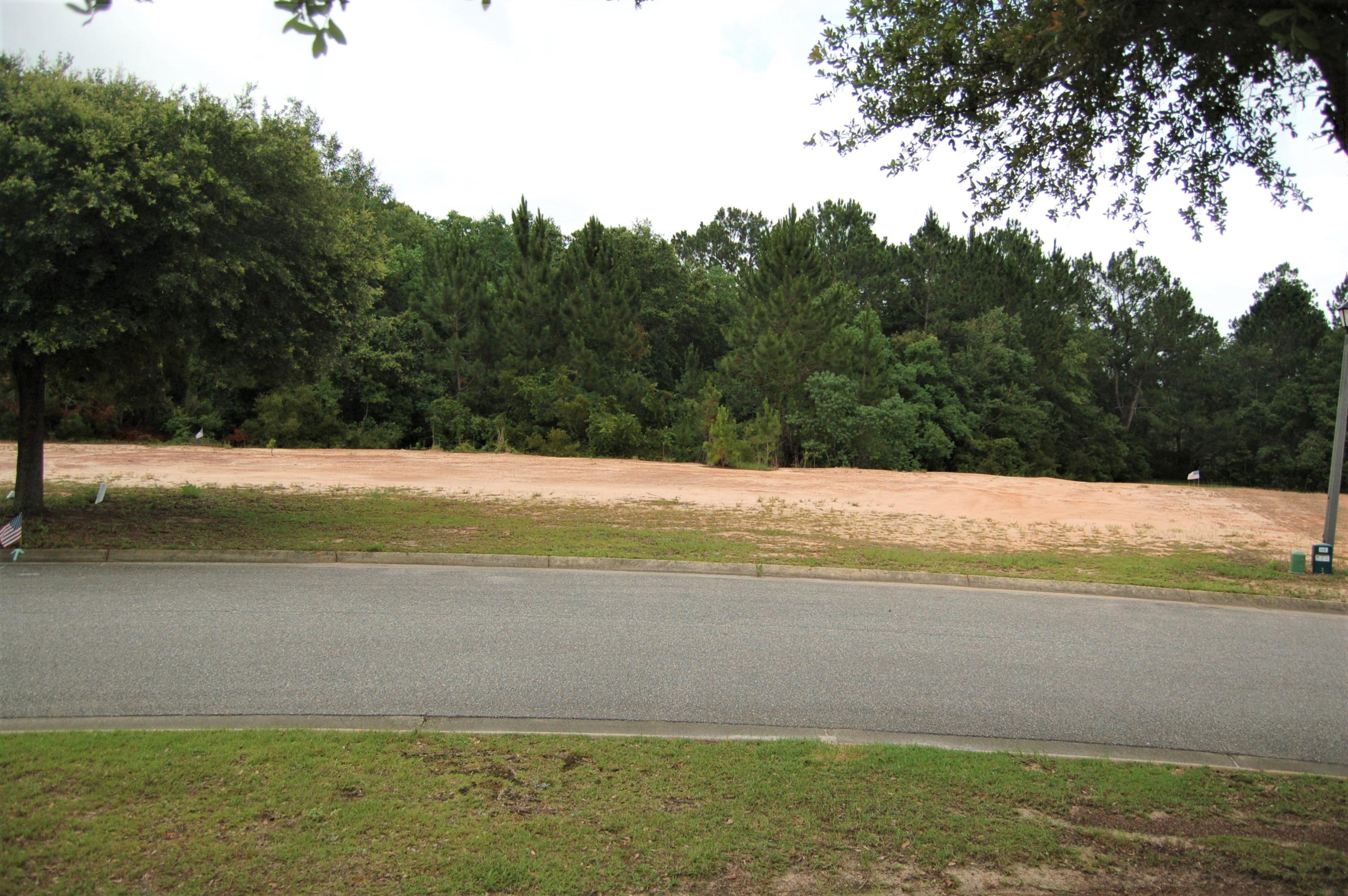 The Moors Golf & Racquet Club - Land