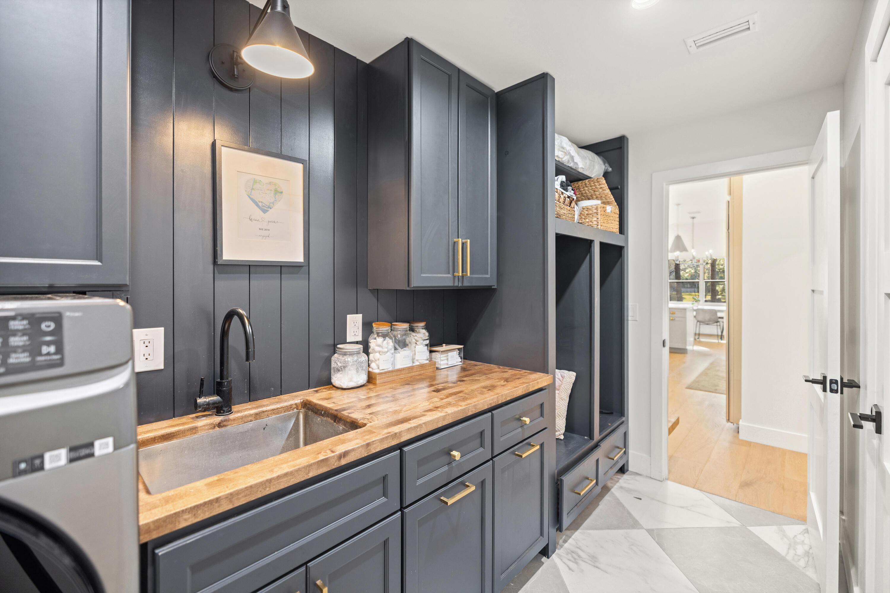 ROCKY BAYOU COUNTRY CLUB ESTATES 1 - Residential