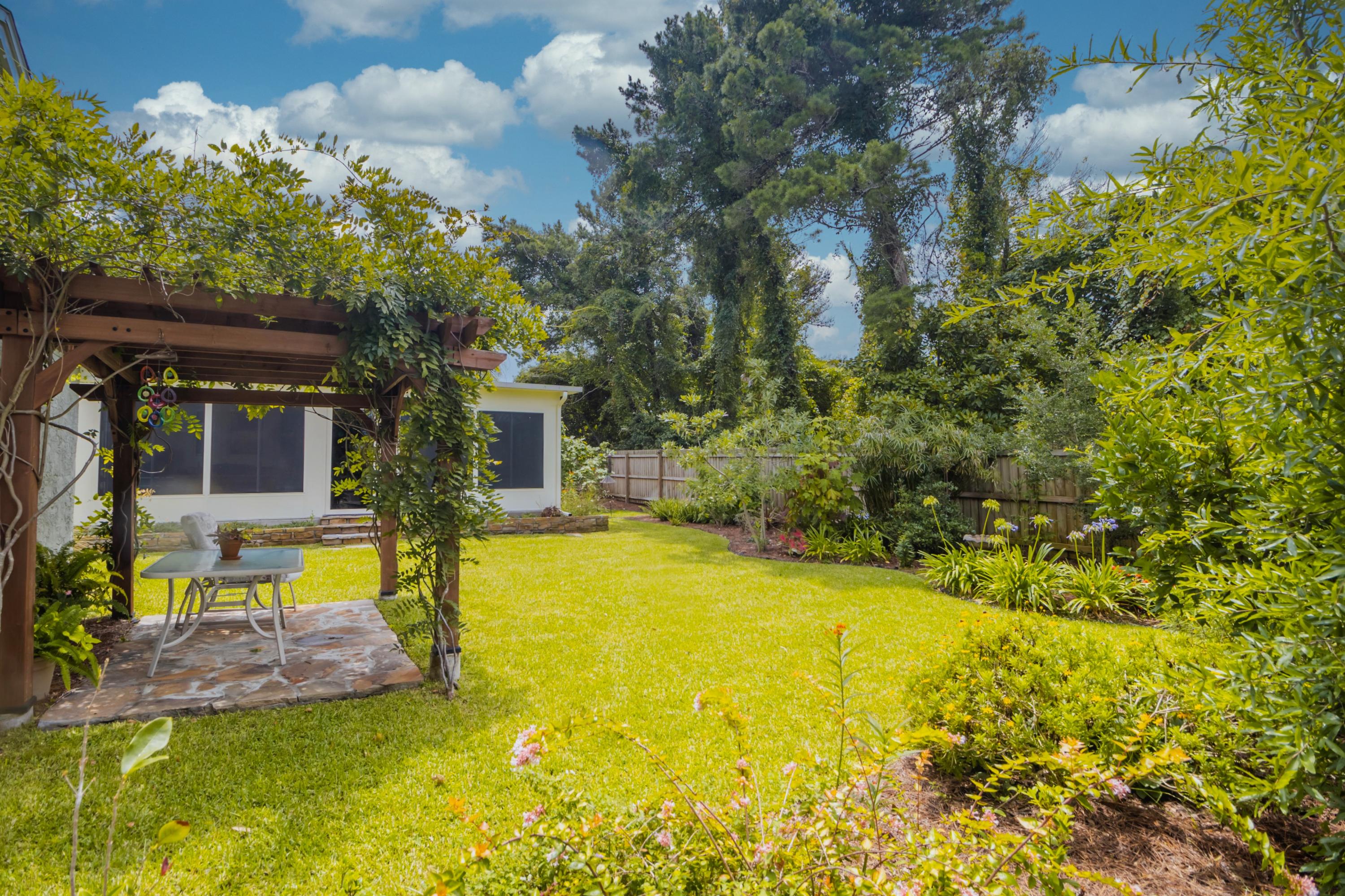 GULF VISTA - Residential