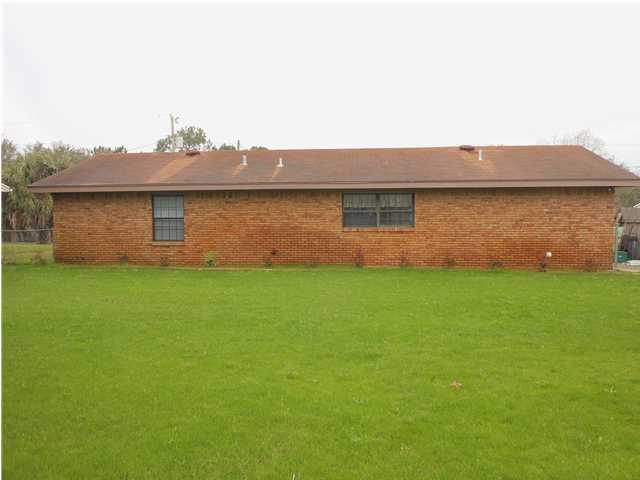 WYNNEHAVEN BEACH ESTATES 1ST ADDN - Residential Lease