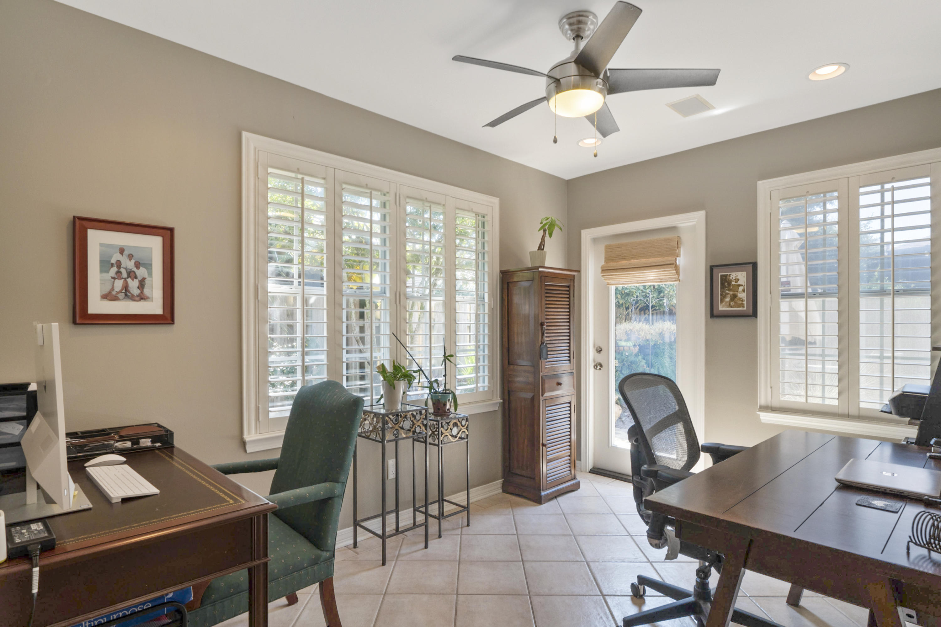 AVALON BEACH ESTATES - Residential