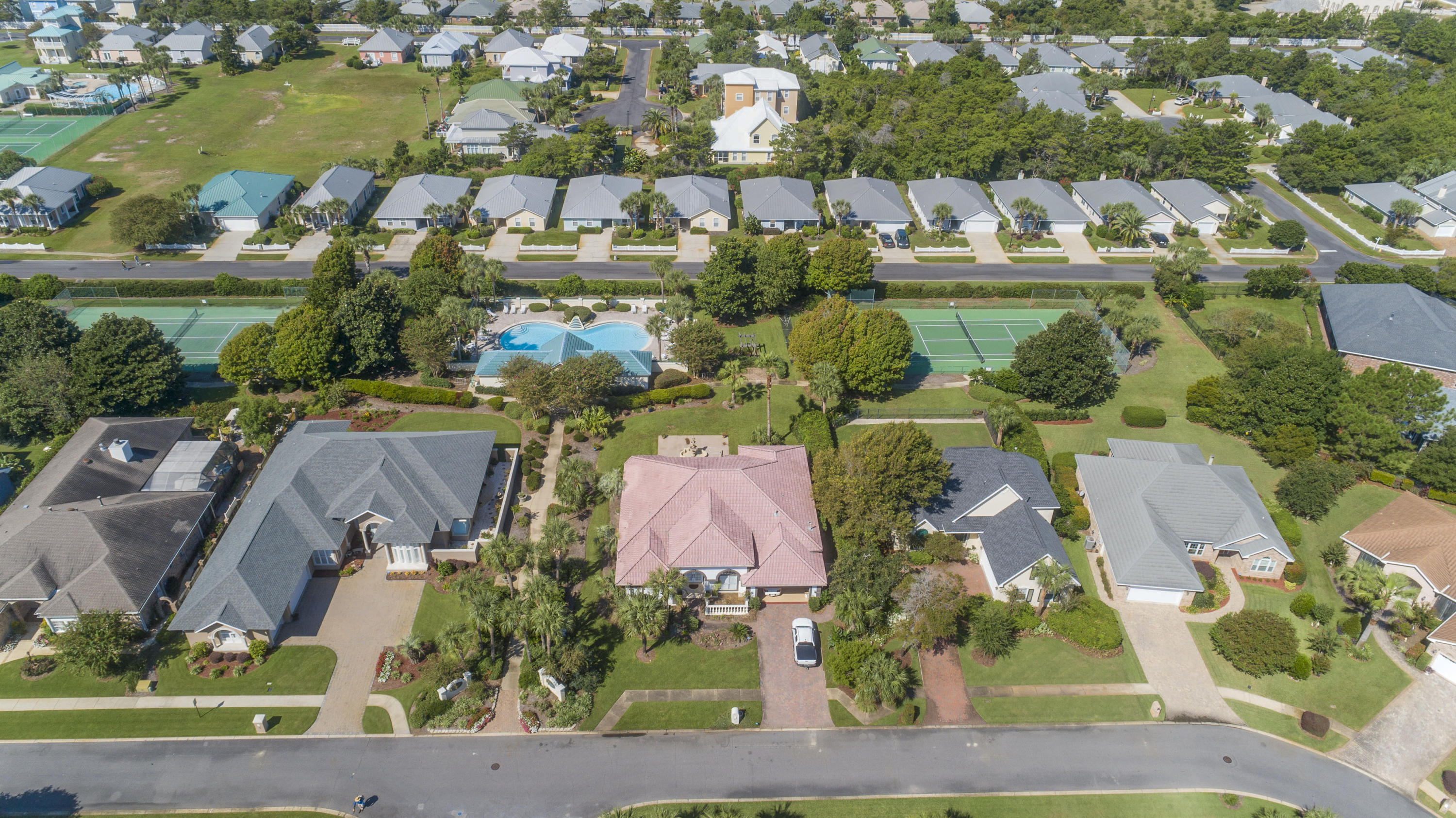 AVALON BEACH ESTATES - Residential