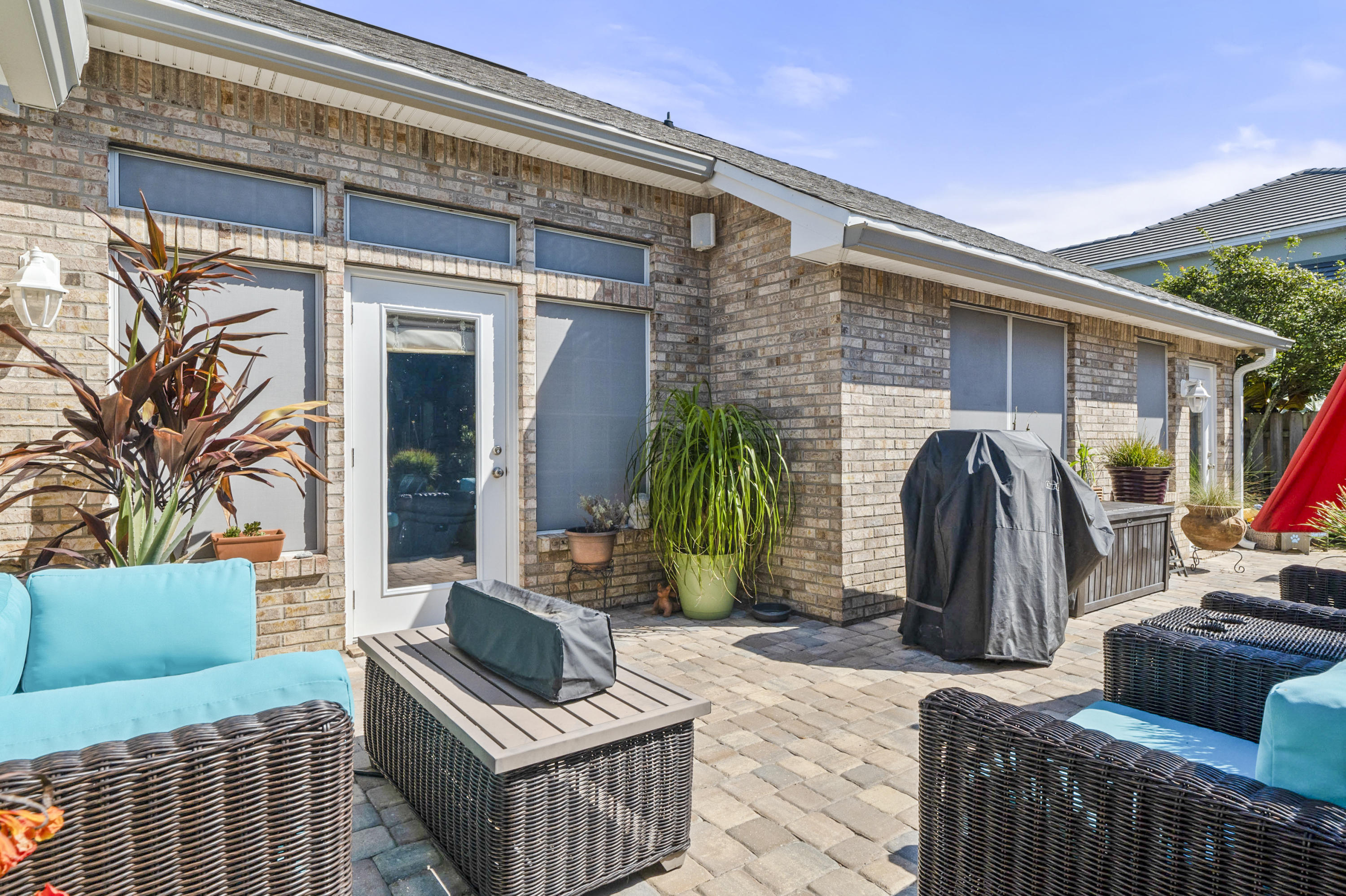 AVALON BEACH ESTATES - Residential