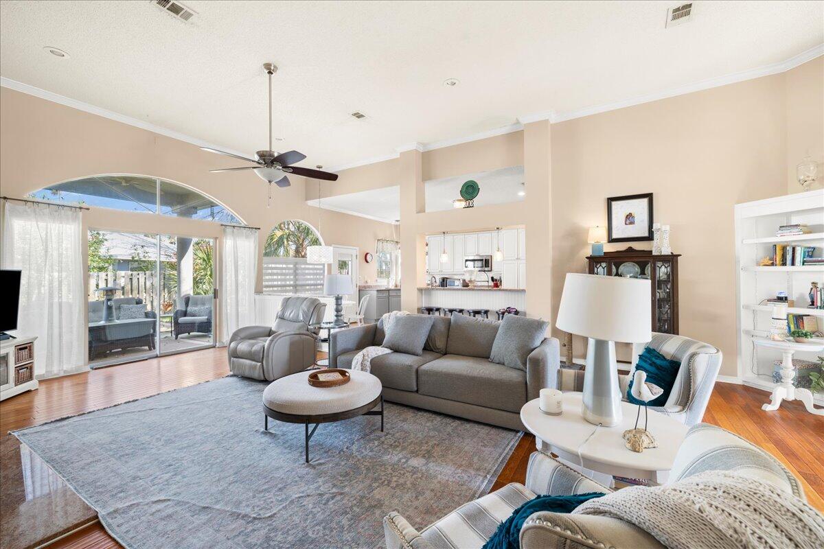 BAYSIDE PH 1 - Residential