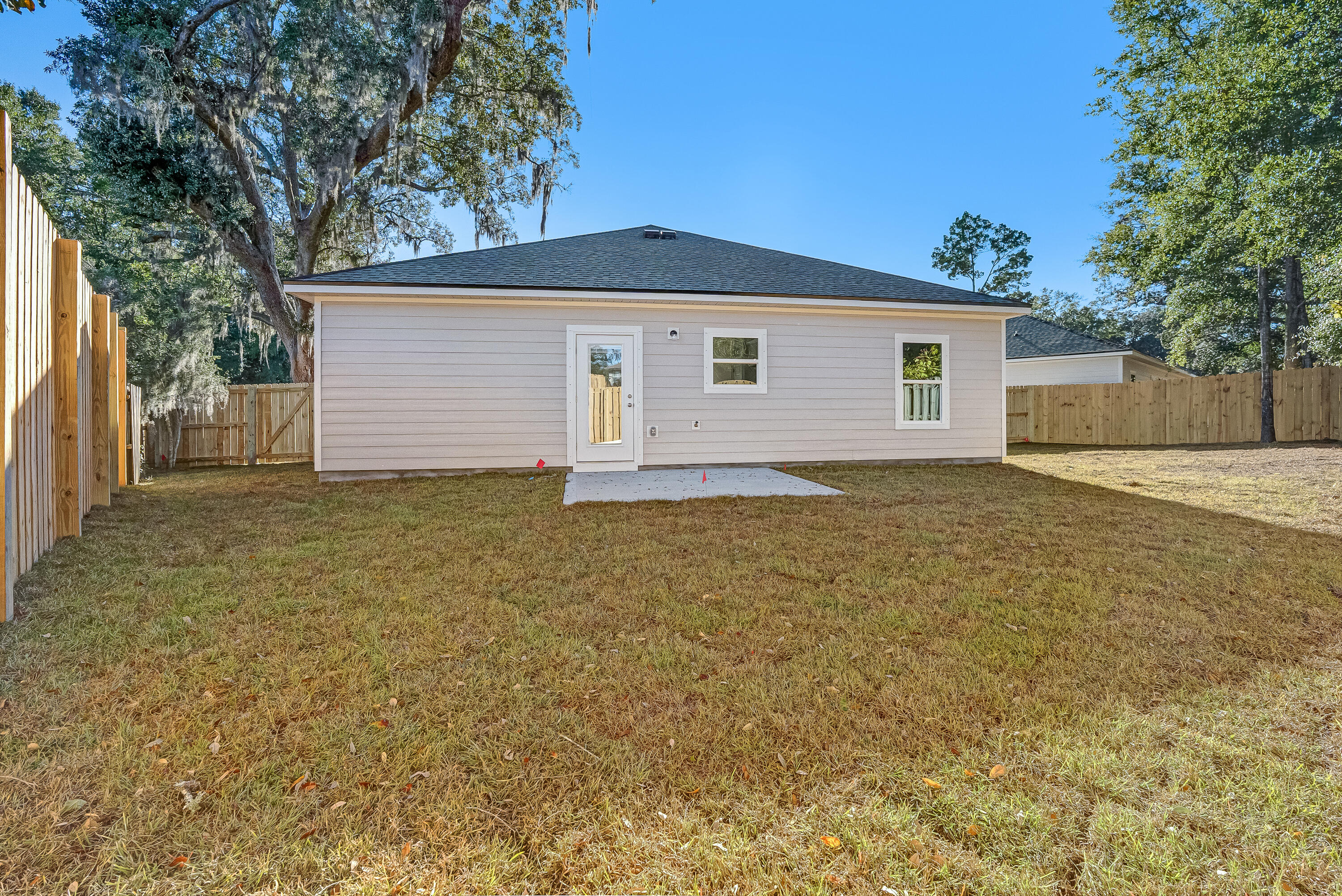 Live Oak Cottages - Residential
