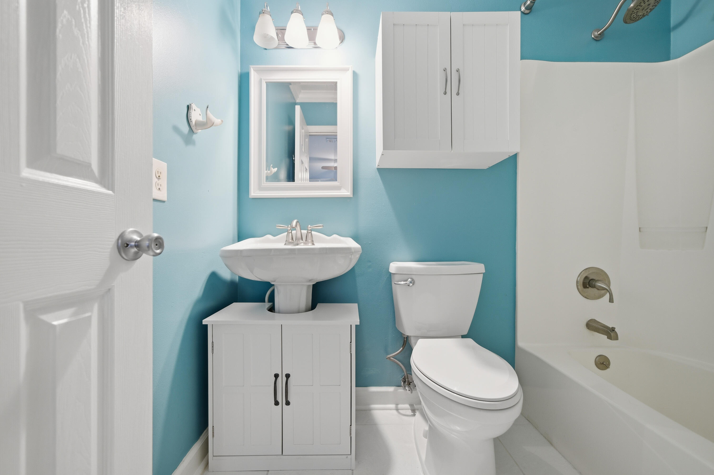 SANDOLLAR CONDO - Residential