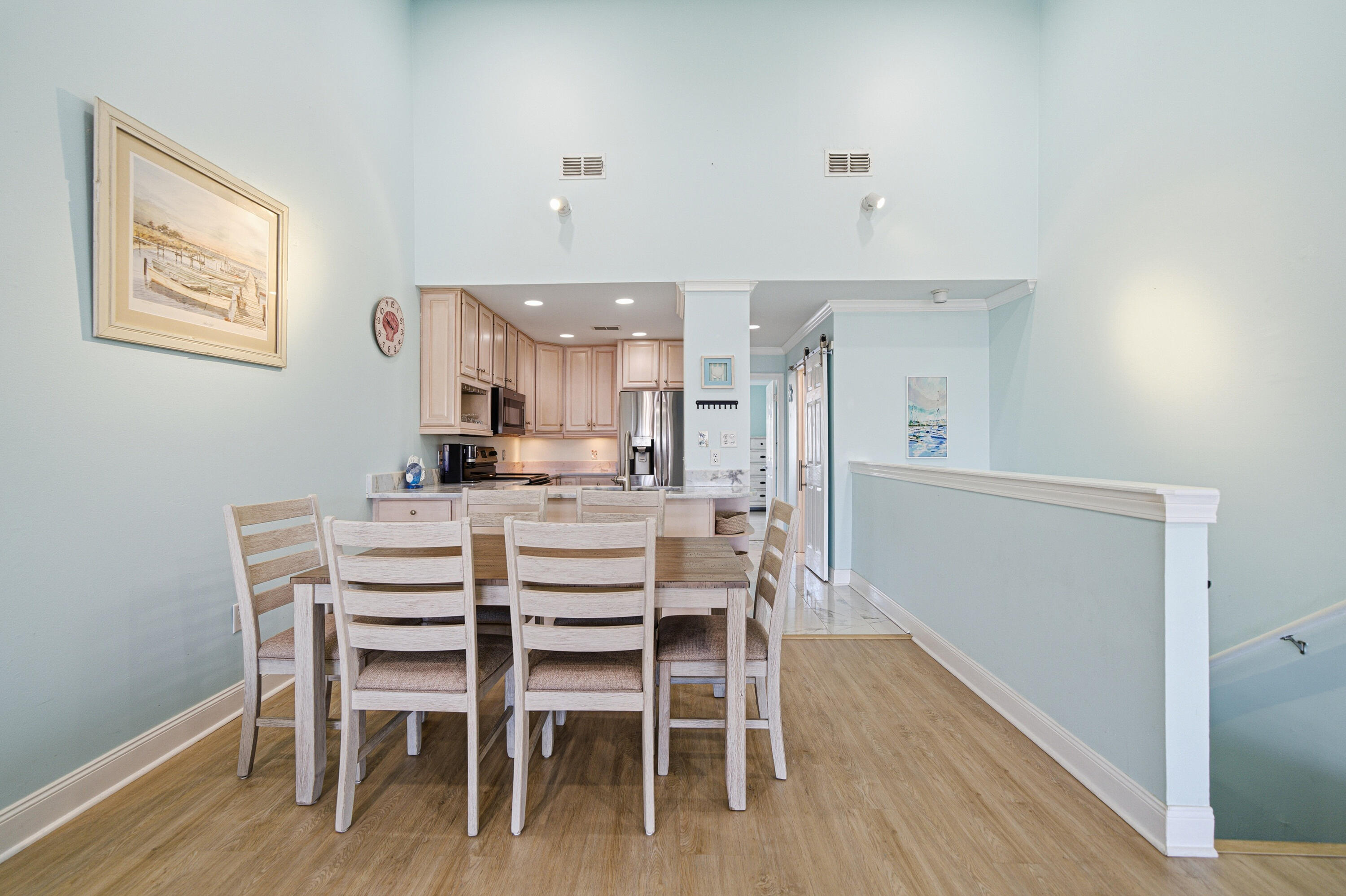 SANDOLLAR CONDO - Residential