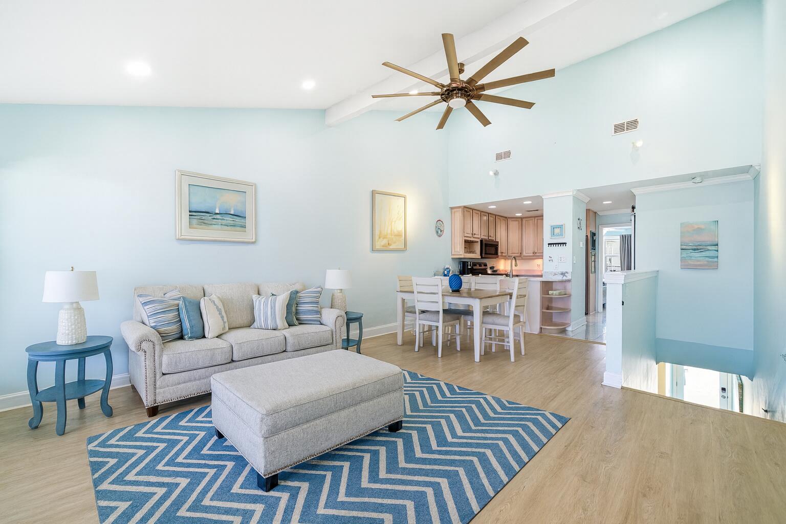 SANDOLLAR CONDO - Residential