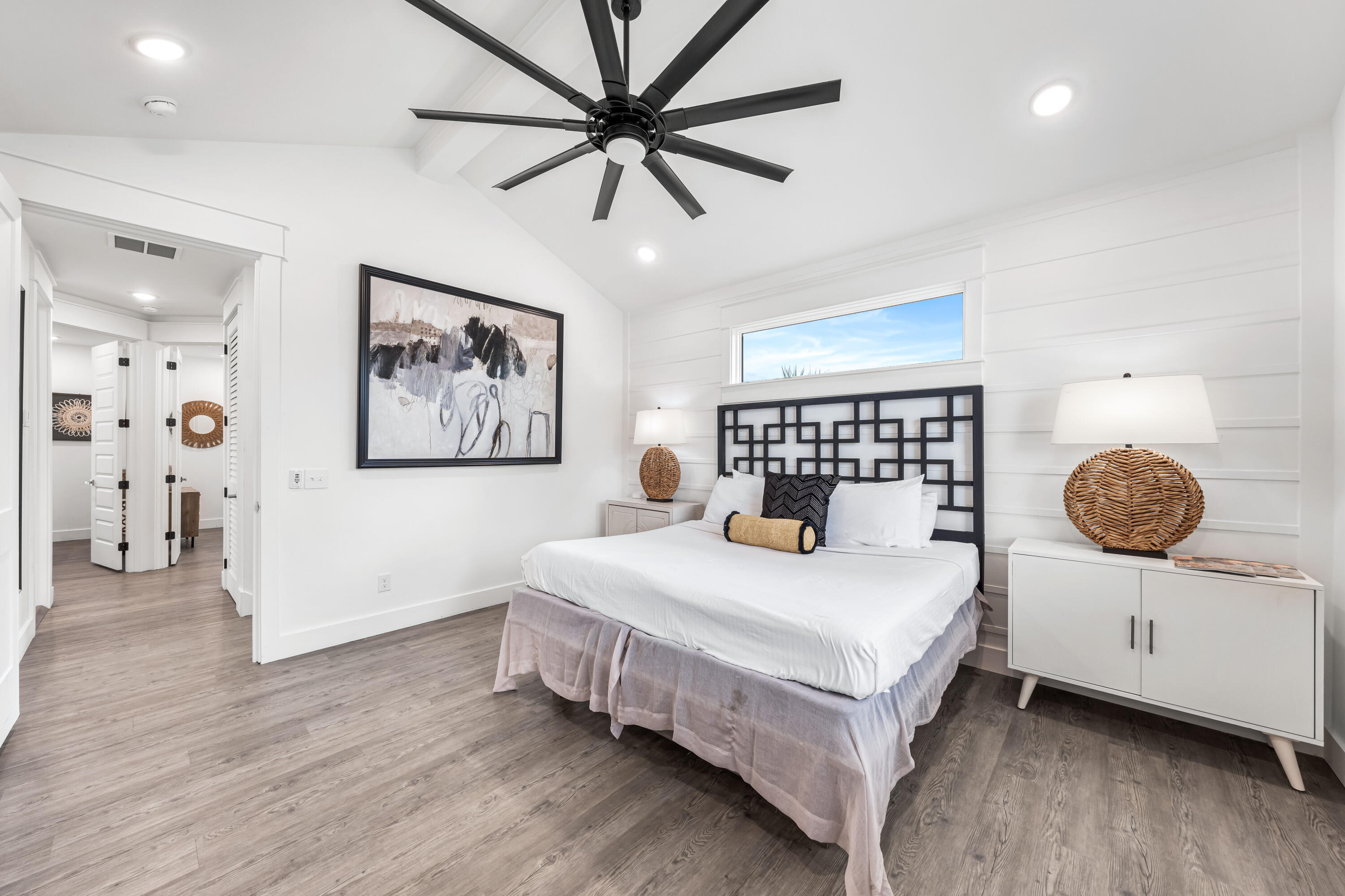 LAGUNA BEACH 6TH ADDN - Residential