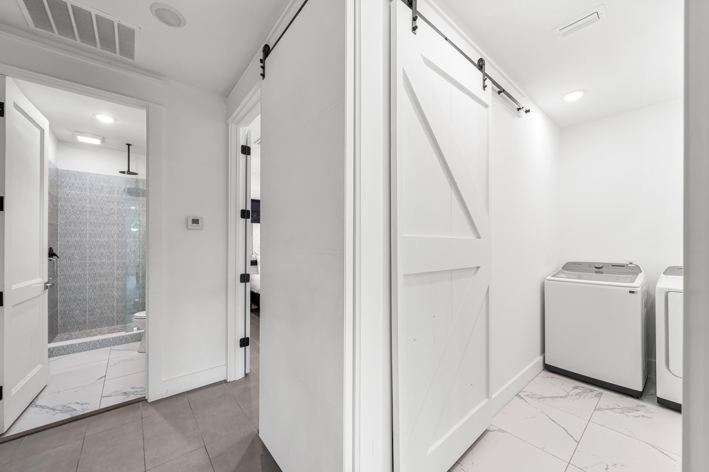 LAGUNA BEACH 6TH ADDN - Residential
