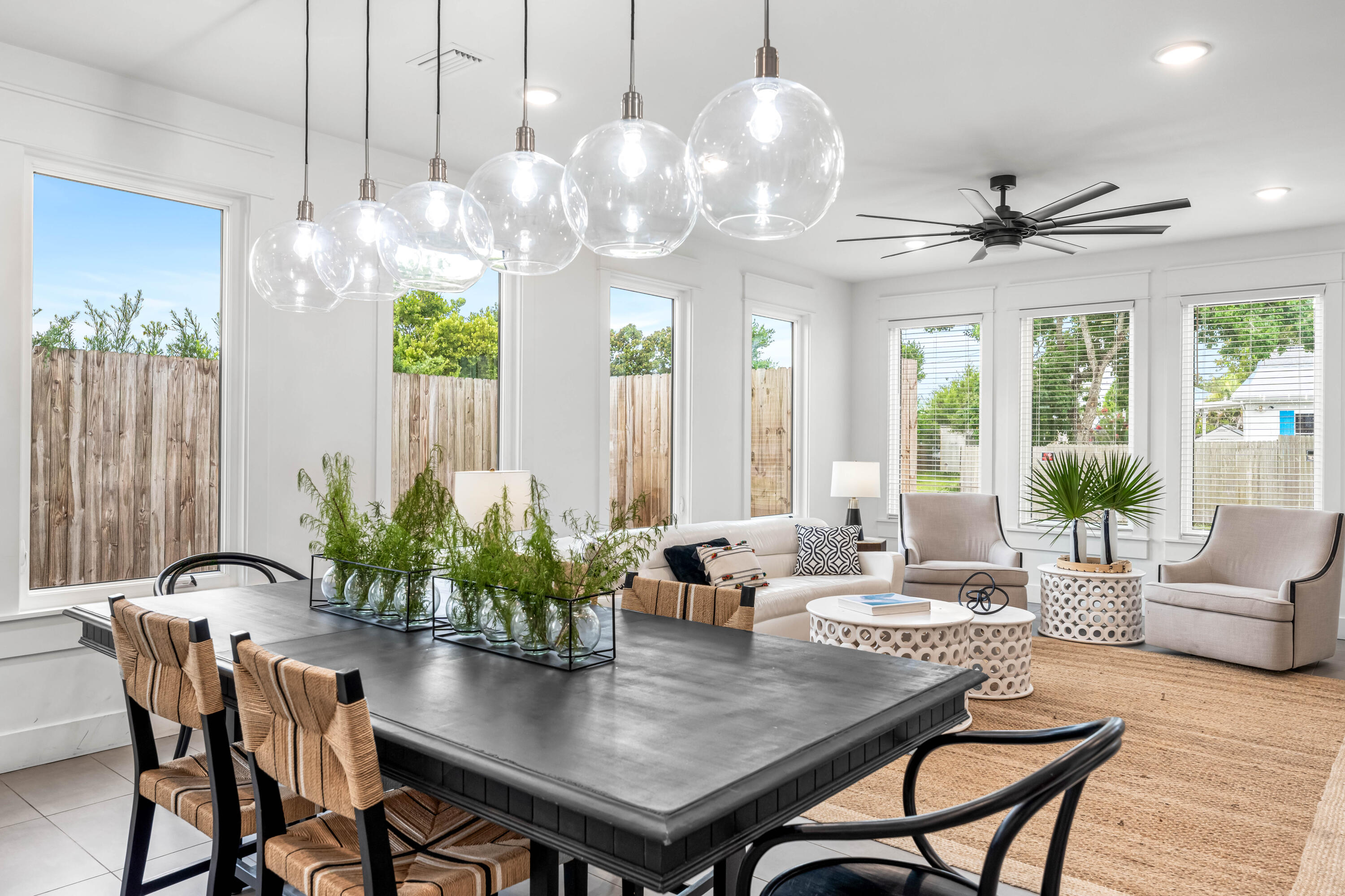 LAGUNA BEACH 6TH ADDN - Residential