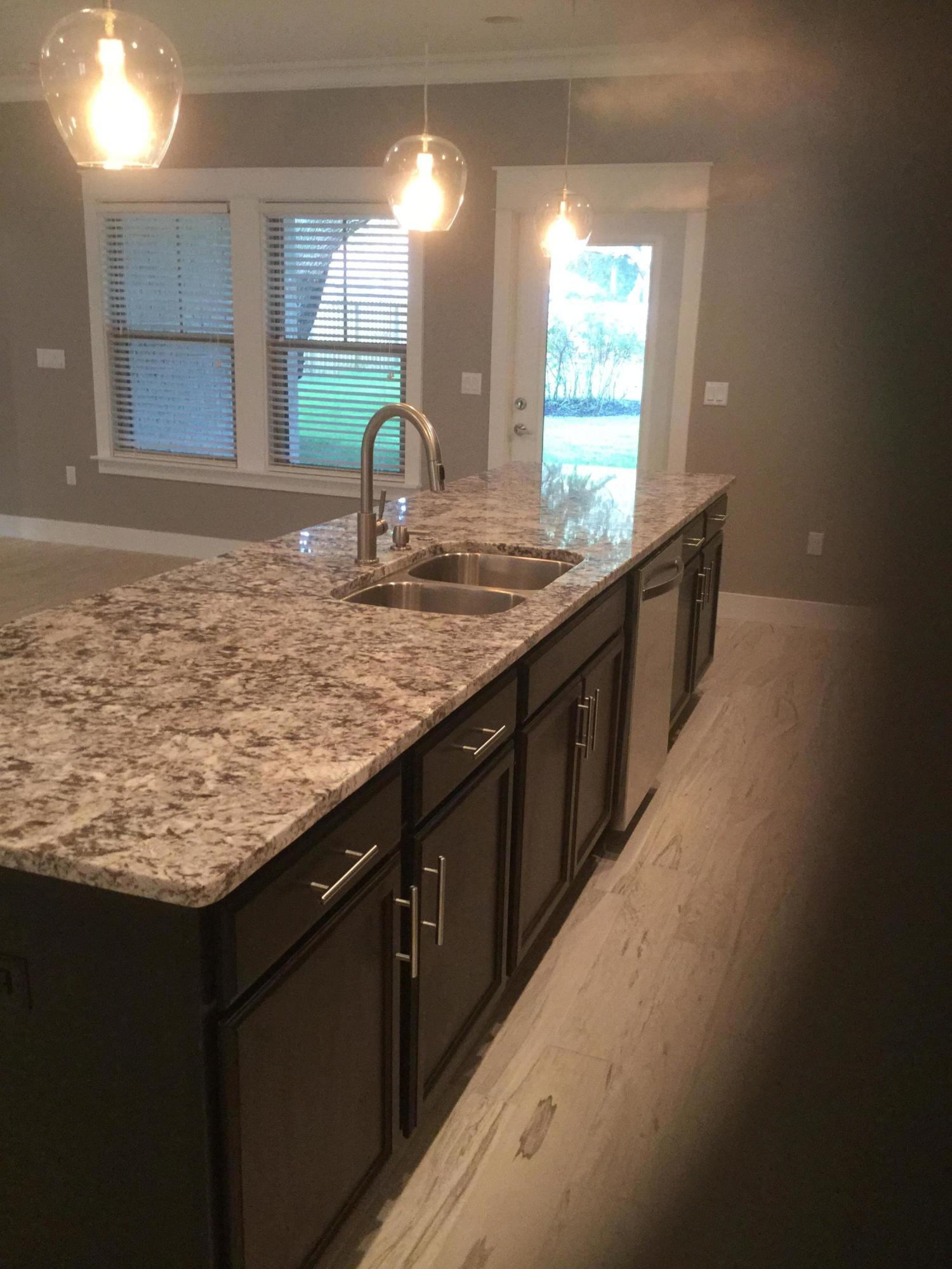 LAKE LORRAINE ESTATES - Residential