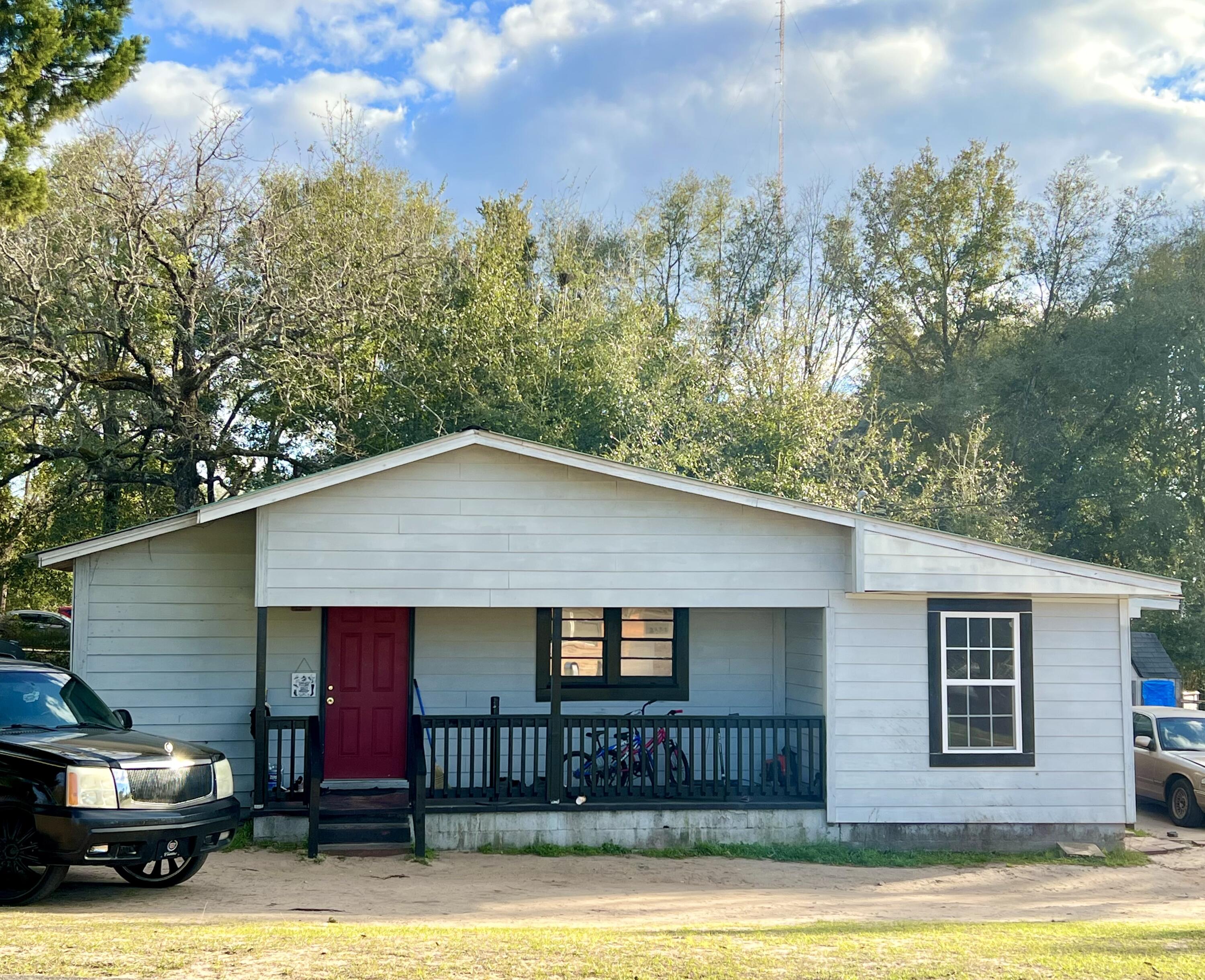 Fantastic Investment Opportunity! Affordable 3 bd/2 ba home centrally located near town! The cozy cottage style home has a front porch and features a semi open floor plan. The home is currently tenant occupied on a month-to-month basis and has maintained a good rental history. An appointment to view the property is required with a 24 hour notice.