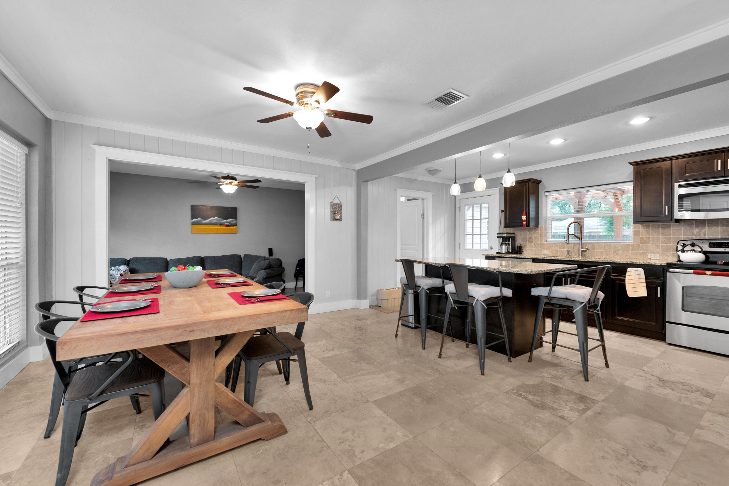 ELLIOTTS POINT 4TH ADDN - Residential