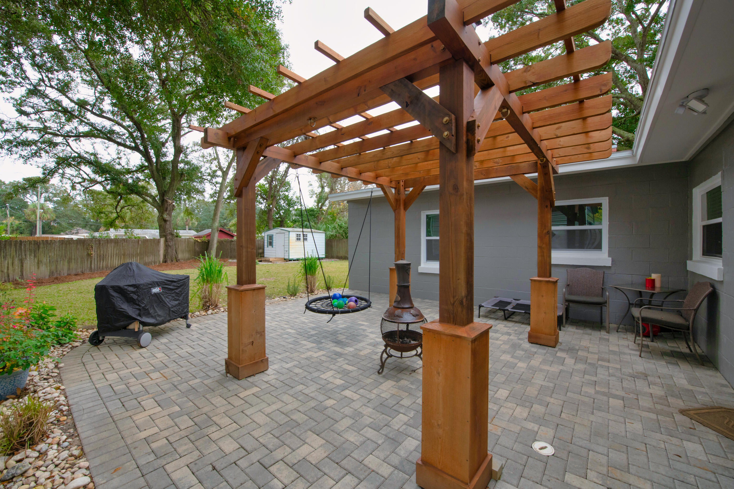 ELLIOTTS POINT 4TH ADDN - Residential