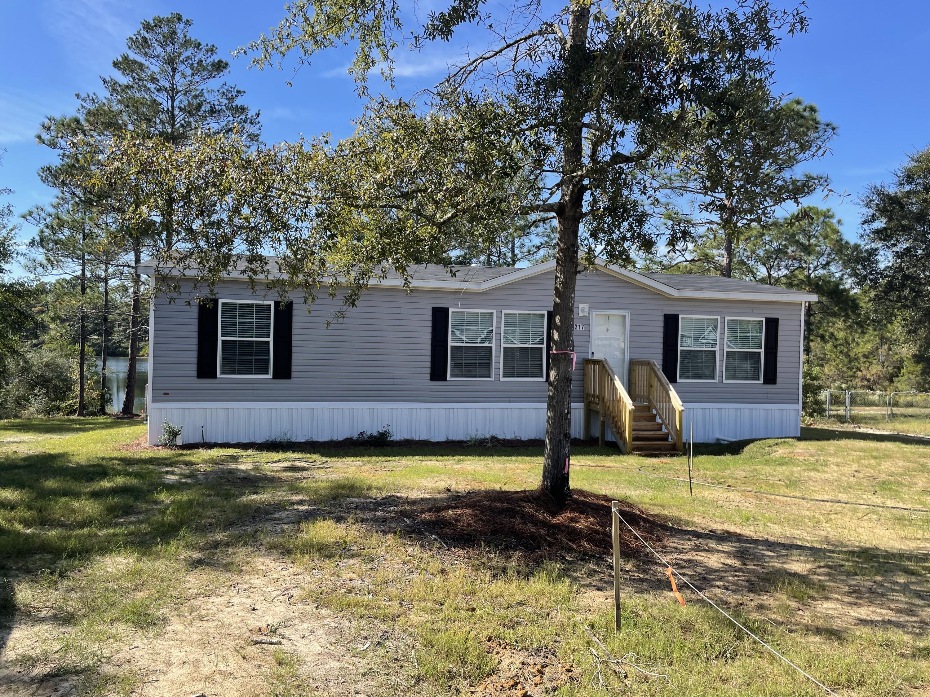 OAKWOOD LAKES ESTATES - Residential