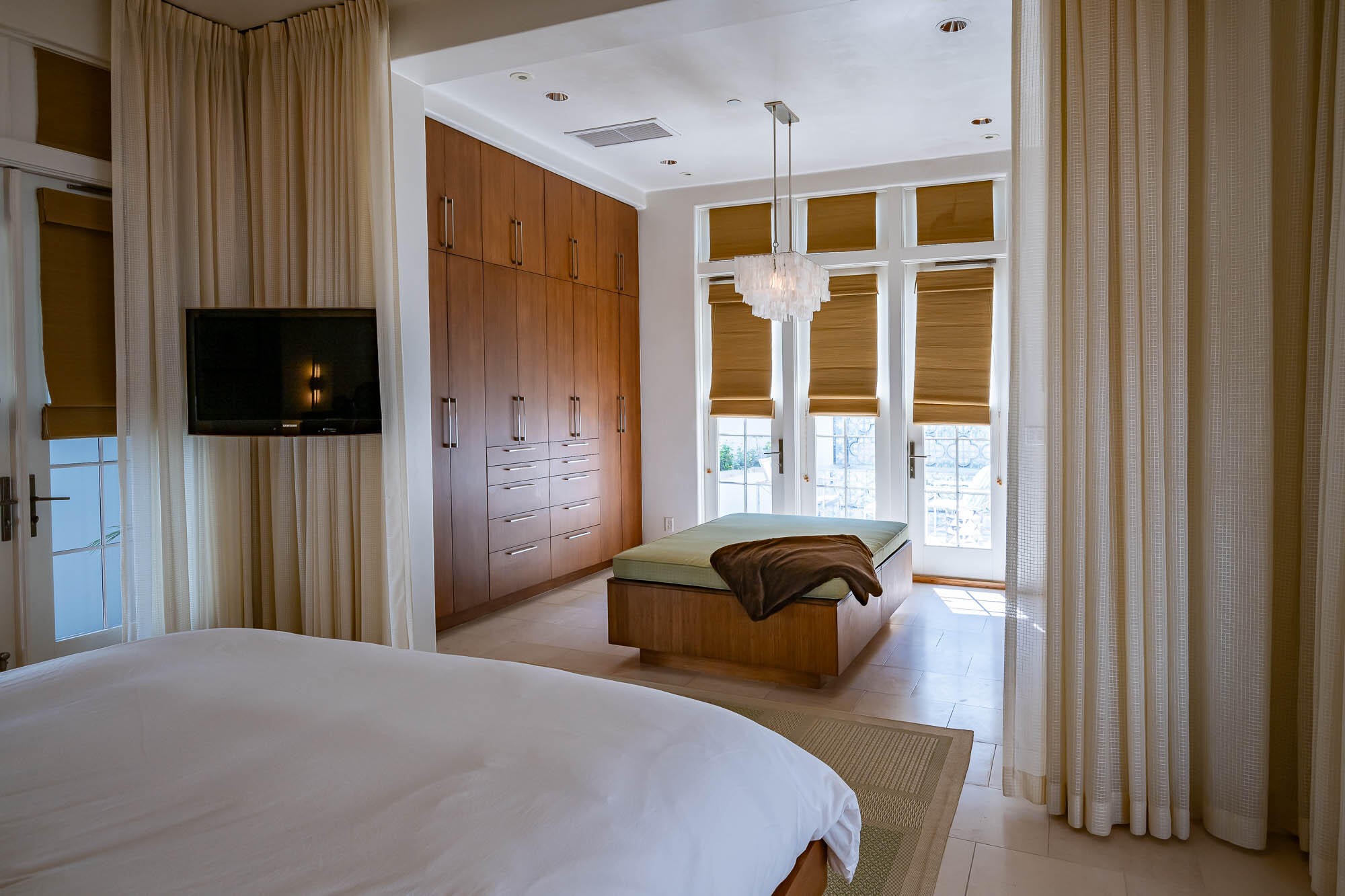 ALYS BEACH - Residential