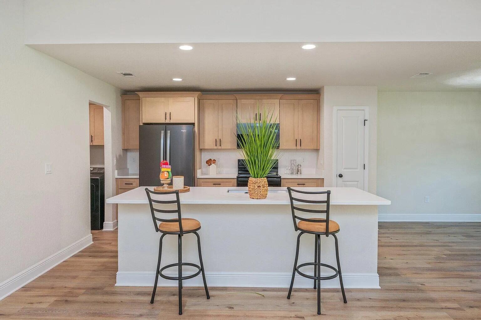 CRESTVIEW LOT 2 BLK 107 - Residential