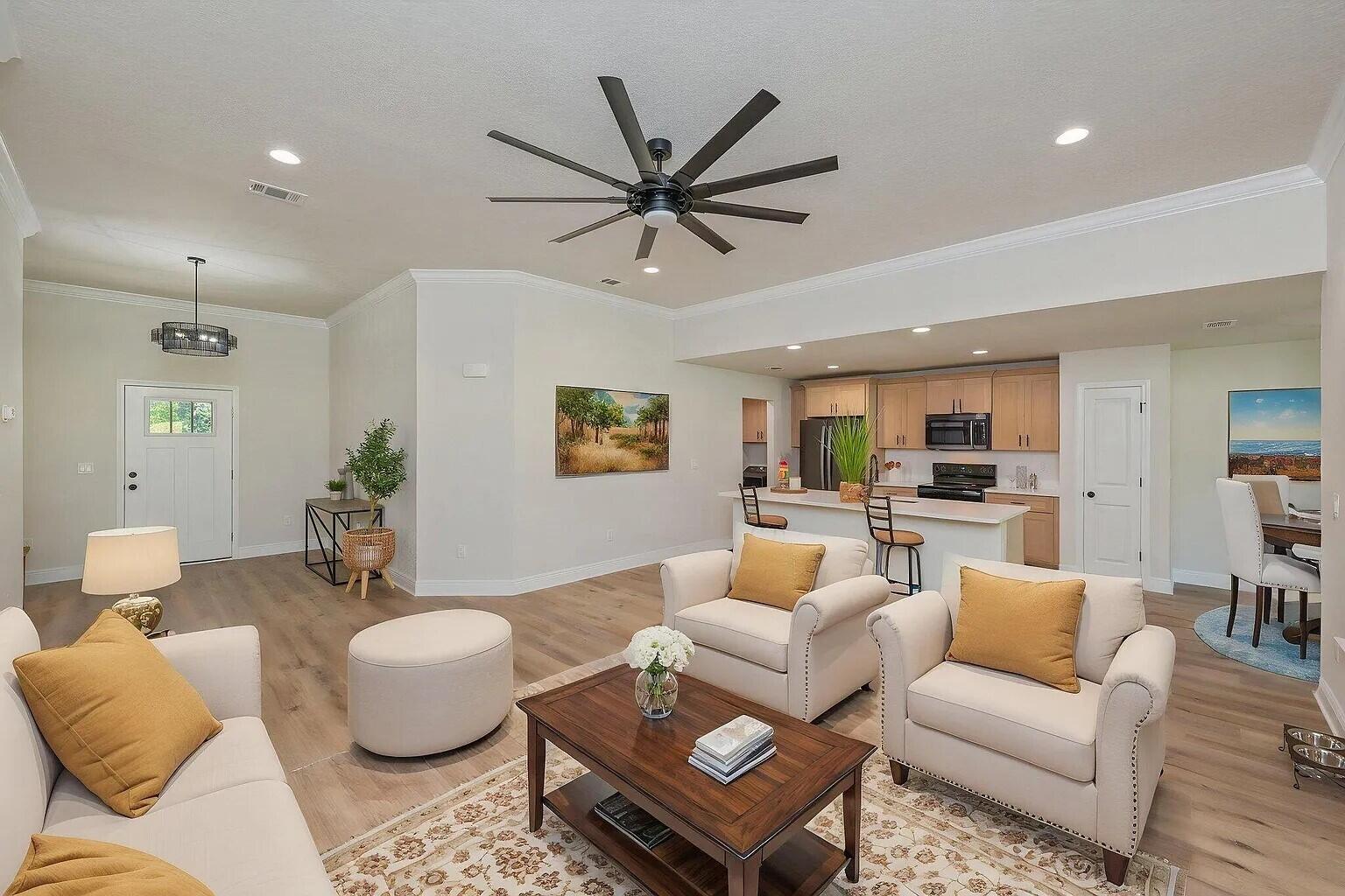 CRESTVIEW LOT 2 BLK 107 - Residential