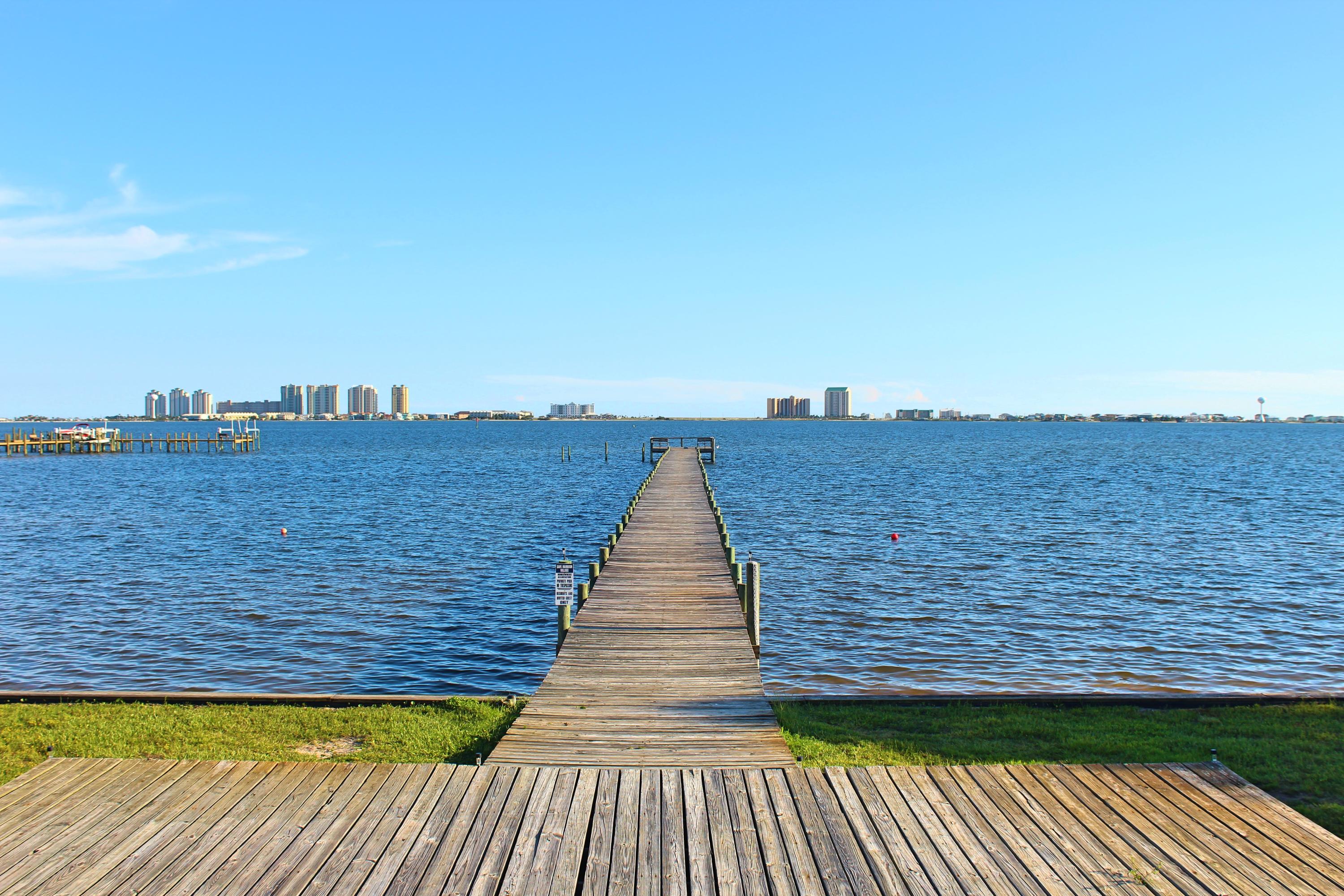 SAFE HARBOUR VILLAGE CONDO - Residential