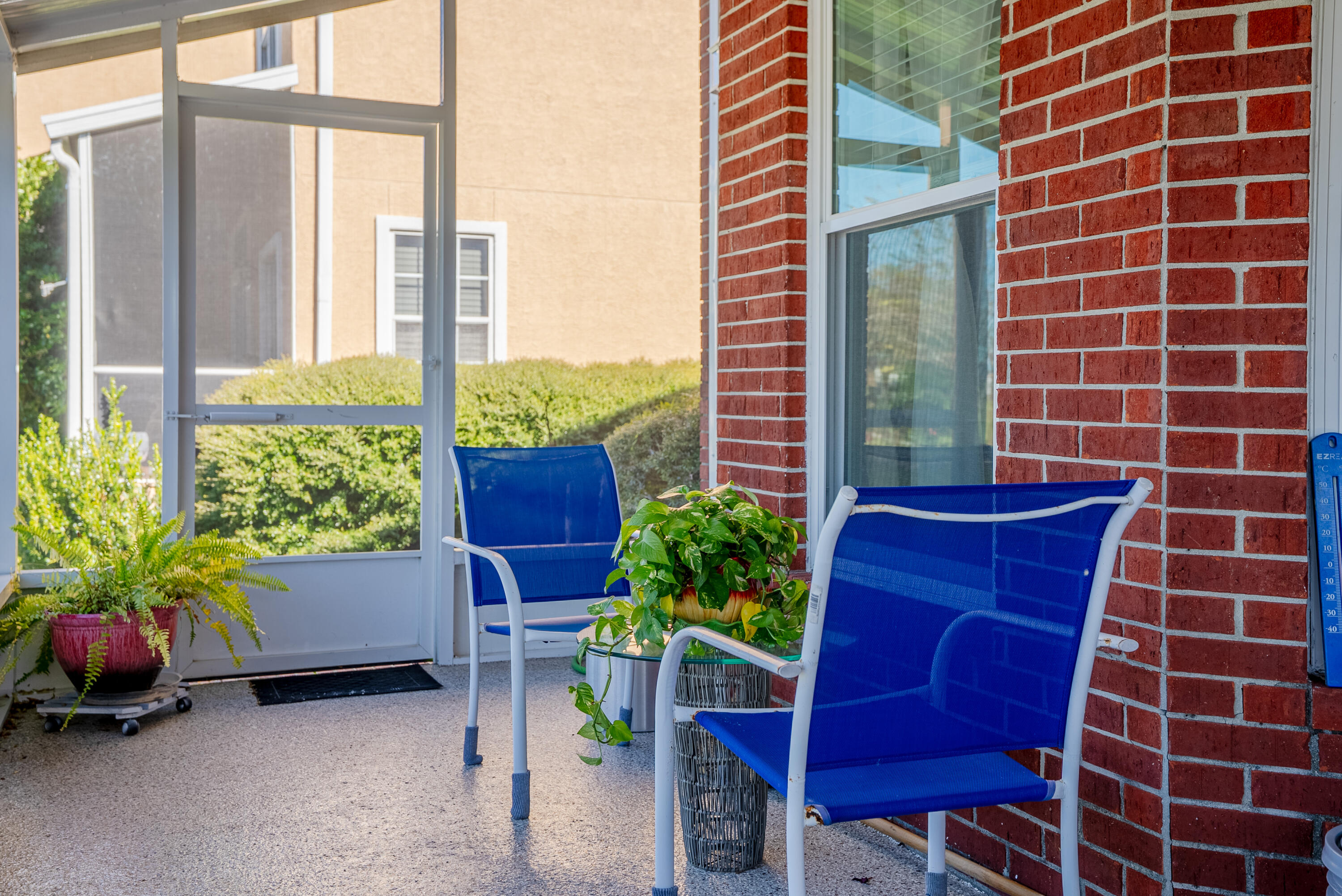 COUNTRY CLUB HARBOUR ESTATES - Residential