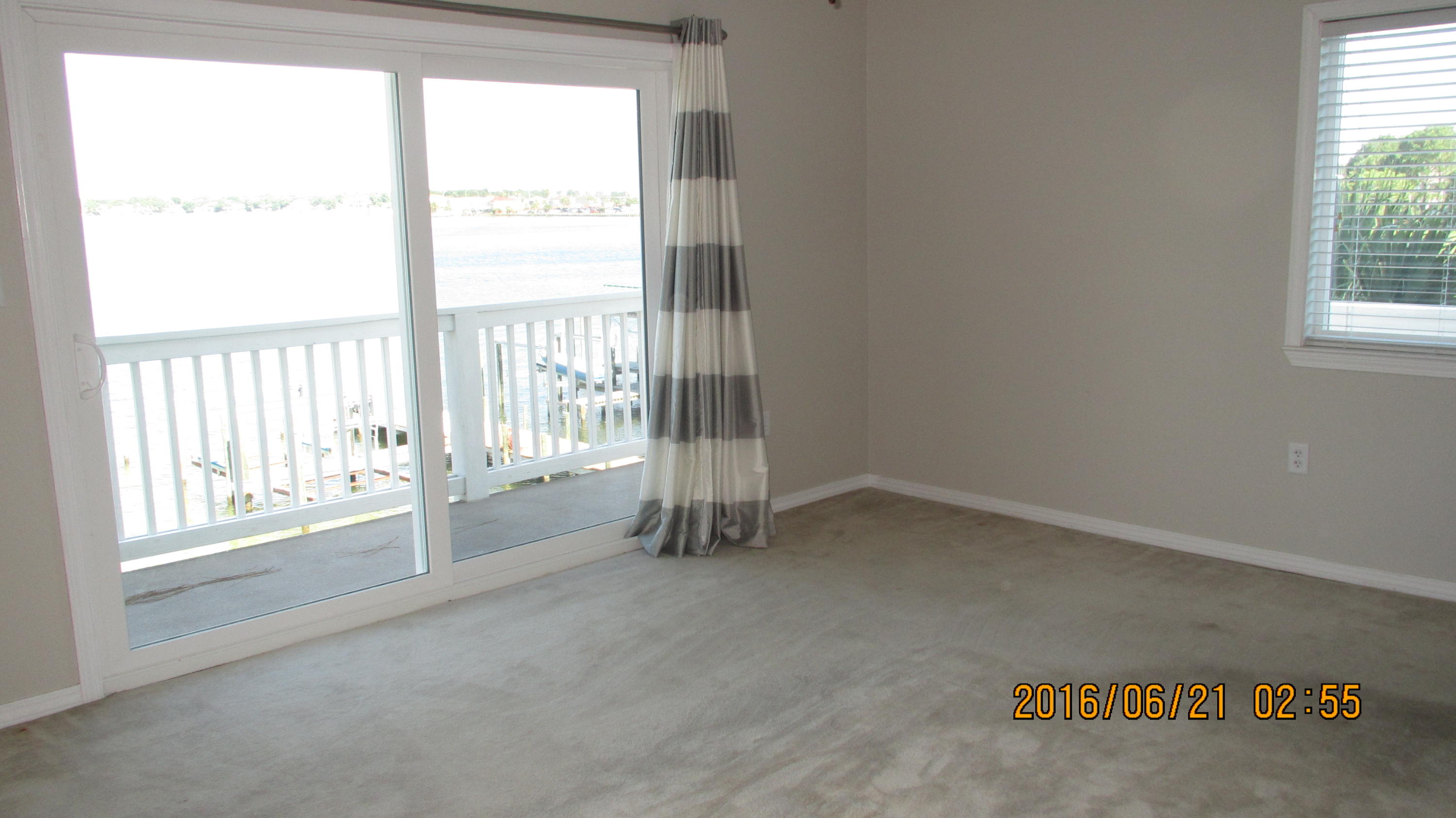 BAYOU T/H - Residential Lease