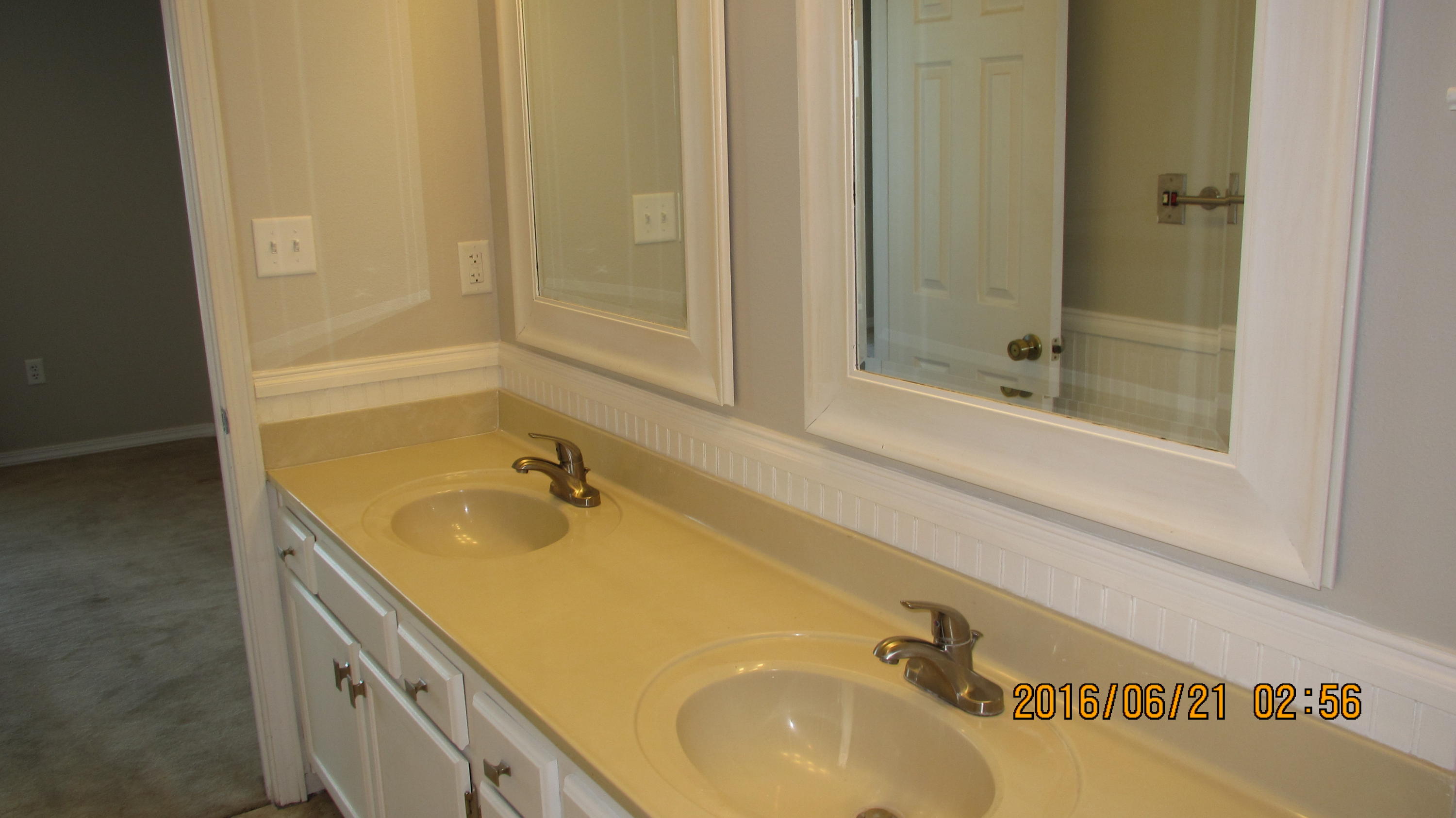 BAYOU T/H - Residential Lease