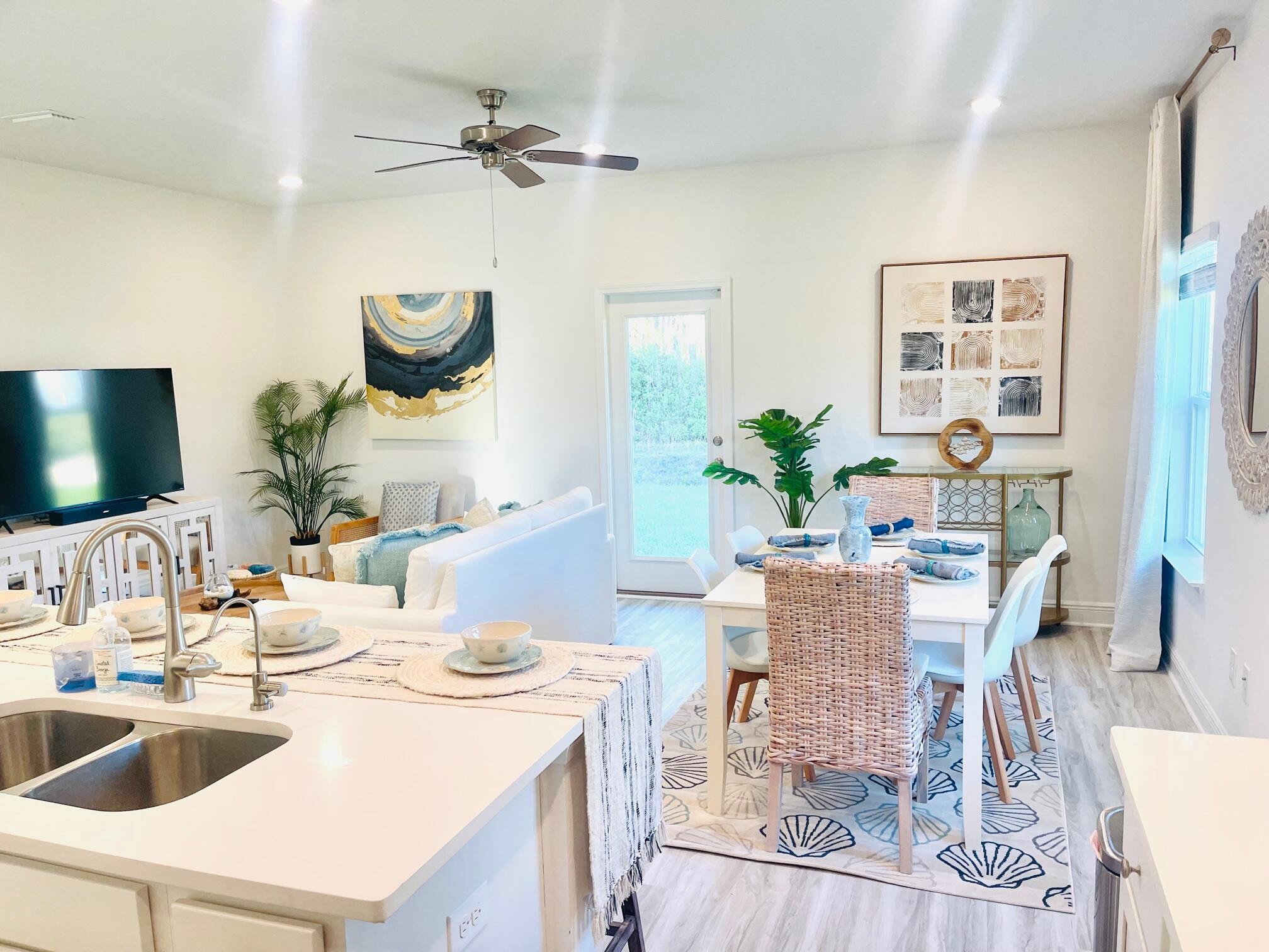 Hawk's Landing Townhomes - Residential