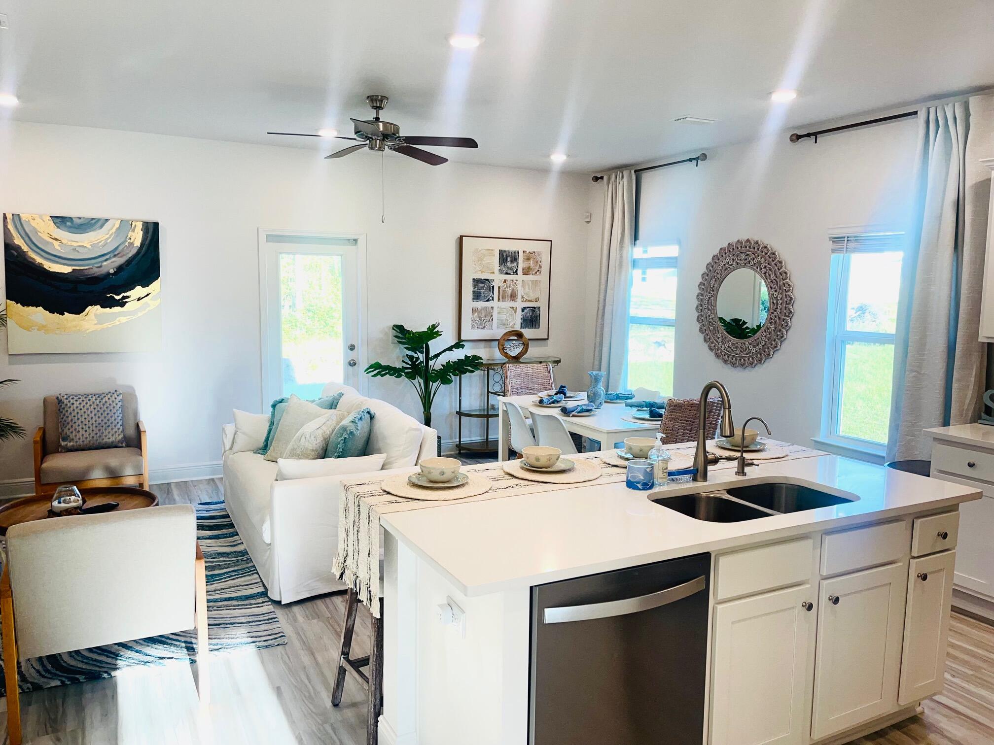 Hawk's Landing Townhomes - Residential