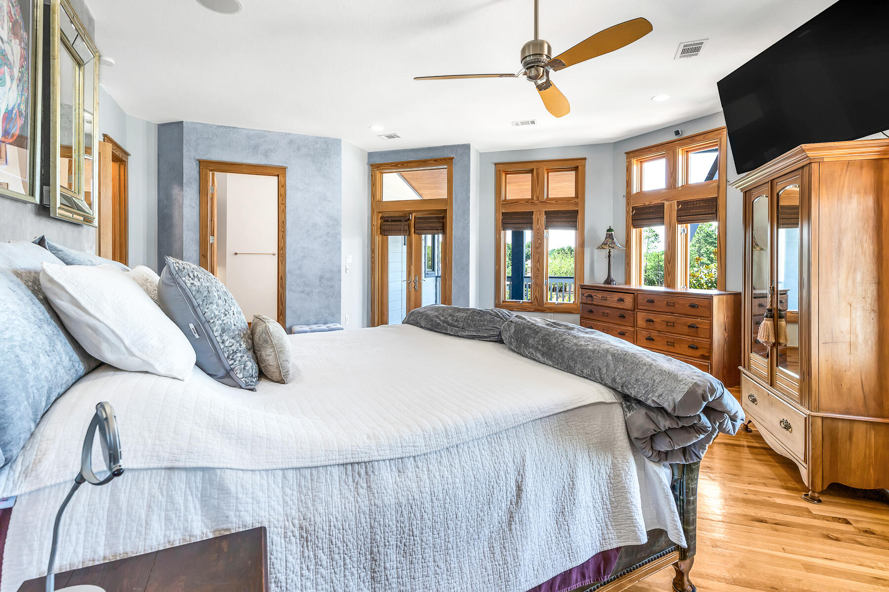 TURQUOISE BEACH - Residential