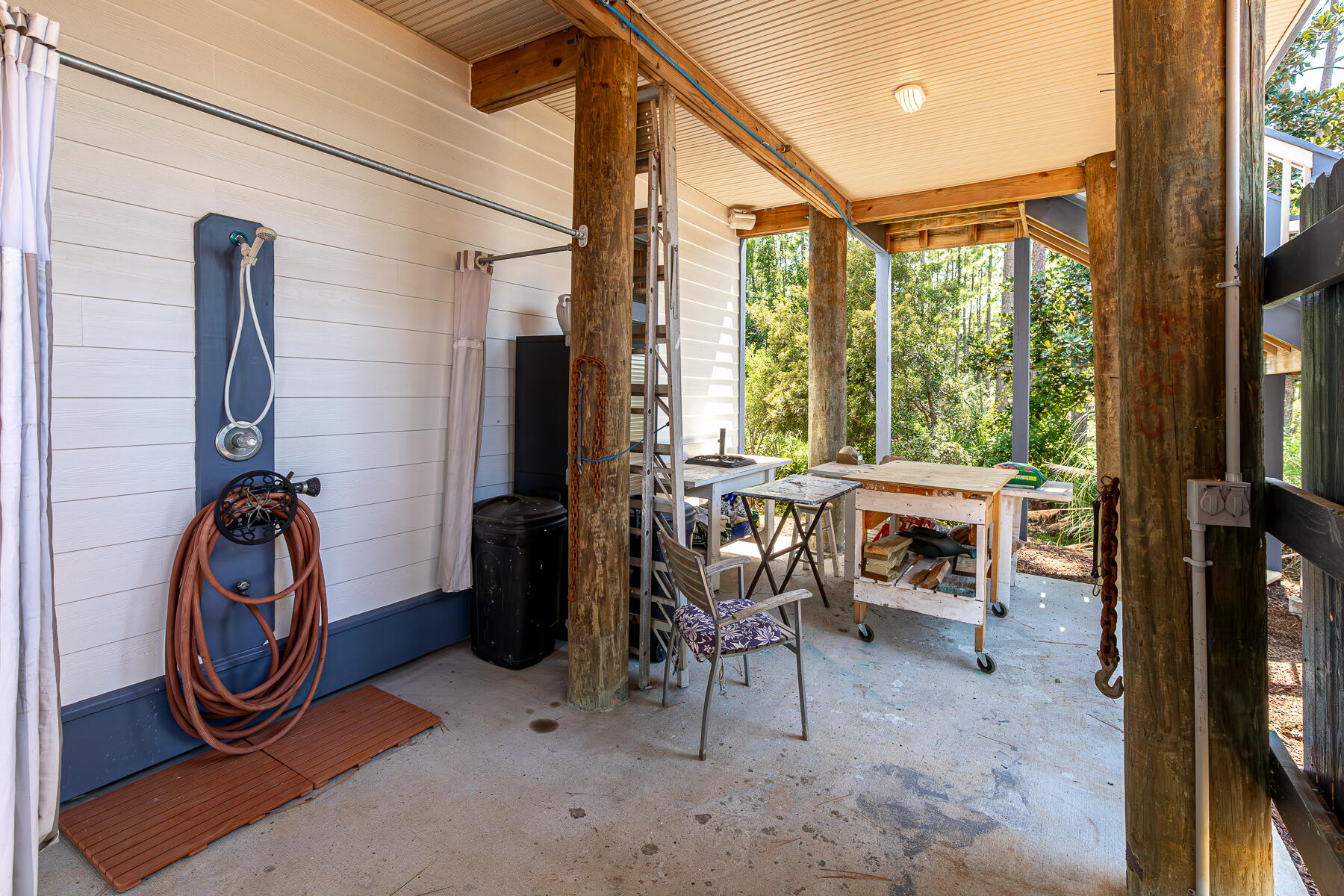 TURQUOISE BEACH - Residential