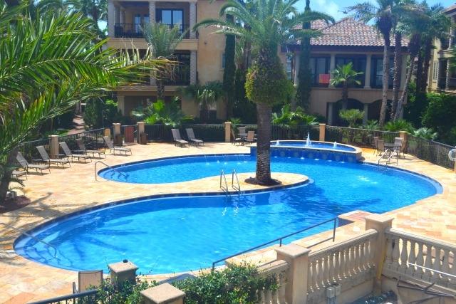 SAINT TROPEZ - Residential