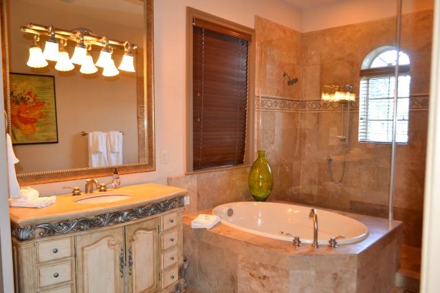 SAINT TROPEZ - Residential