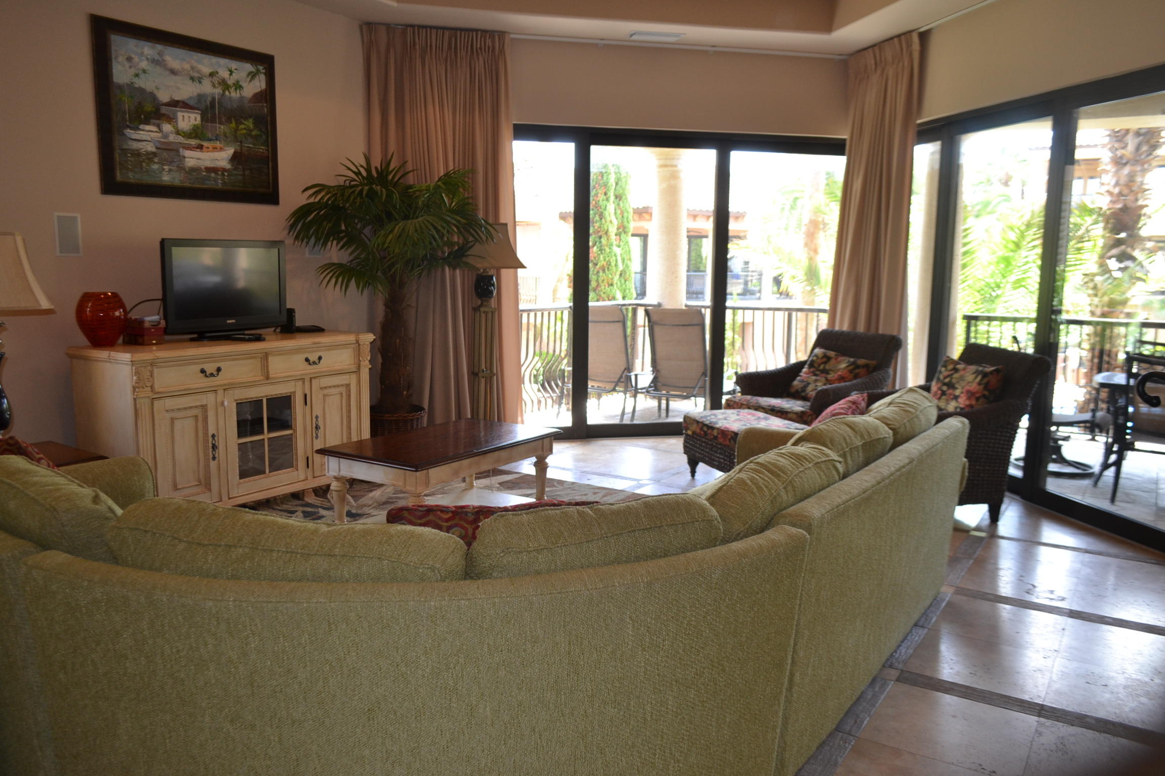 SAINT TROPEZ - Residential