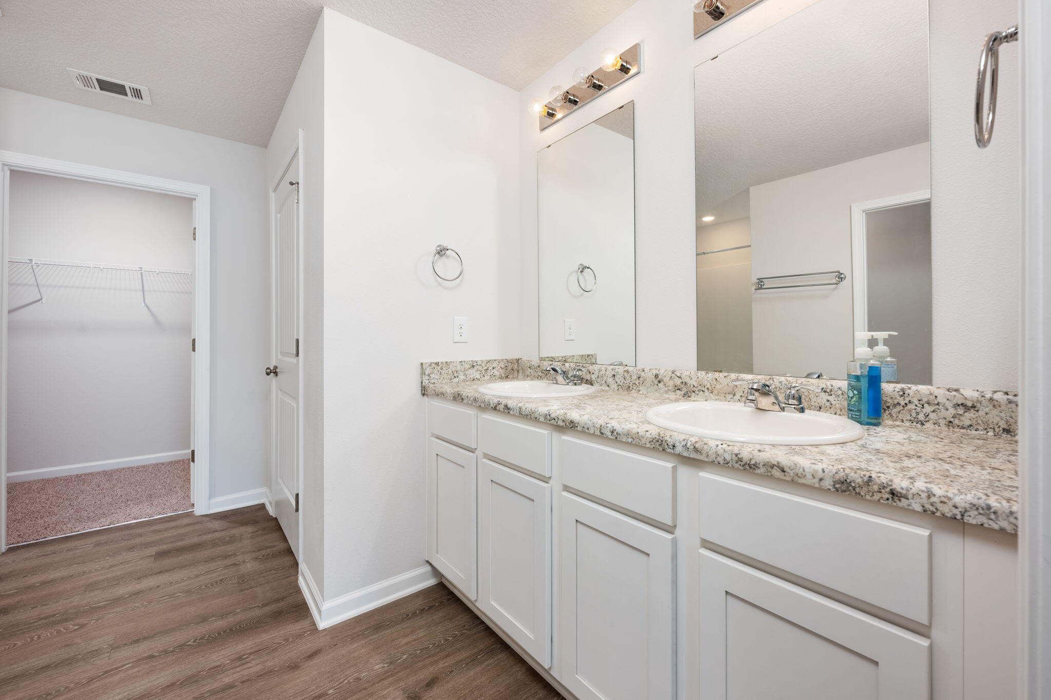 TIMBERLAND RIDGE - Residential