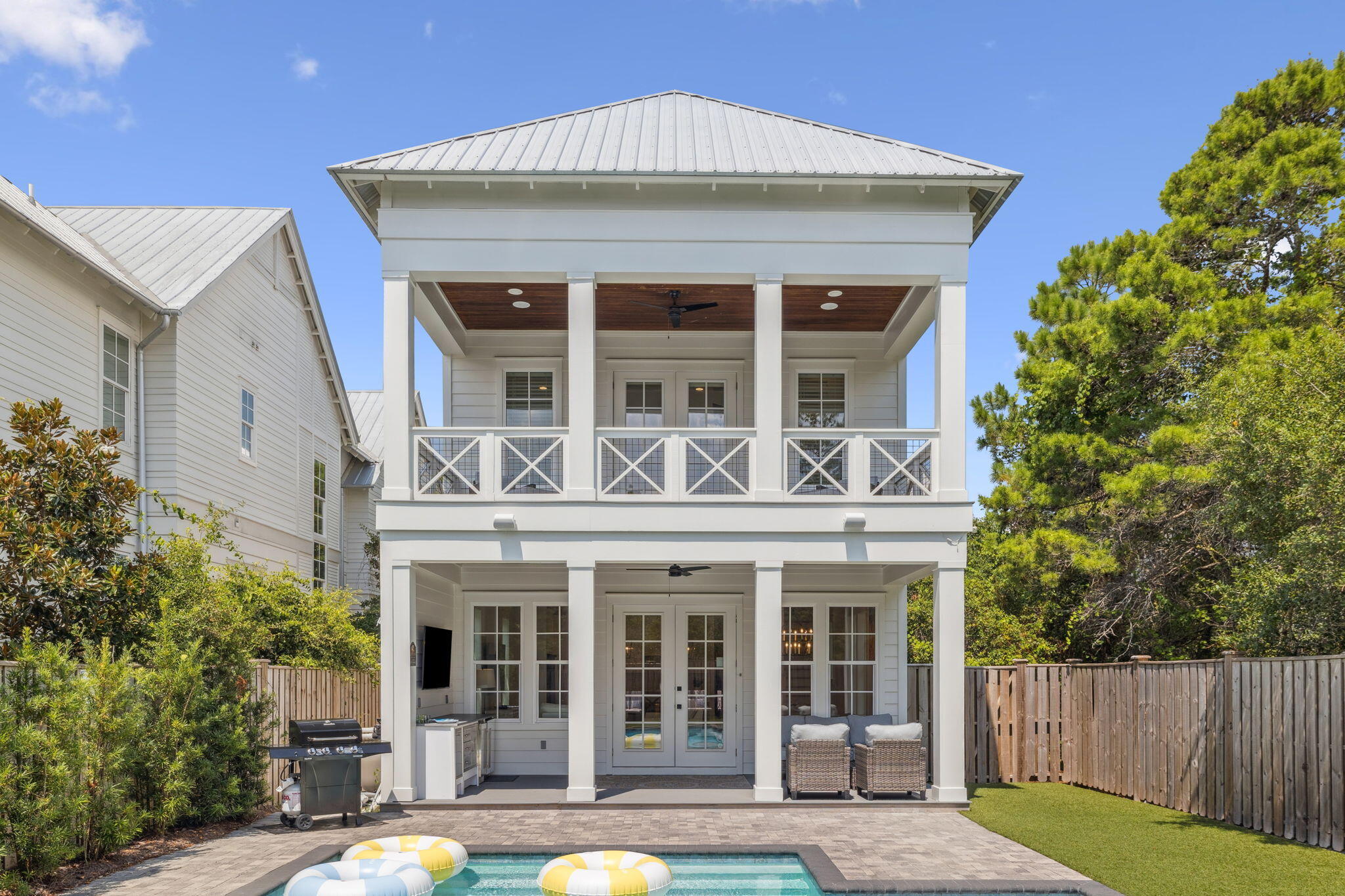 BLUE MOUNTAIN BEACH - Residential