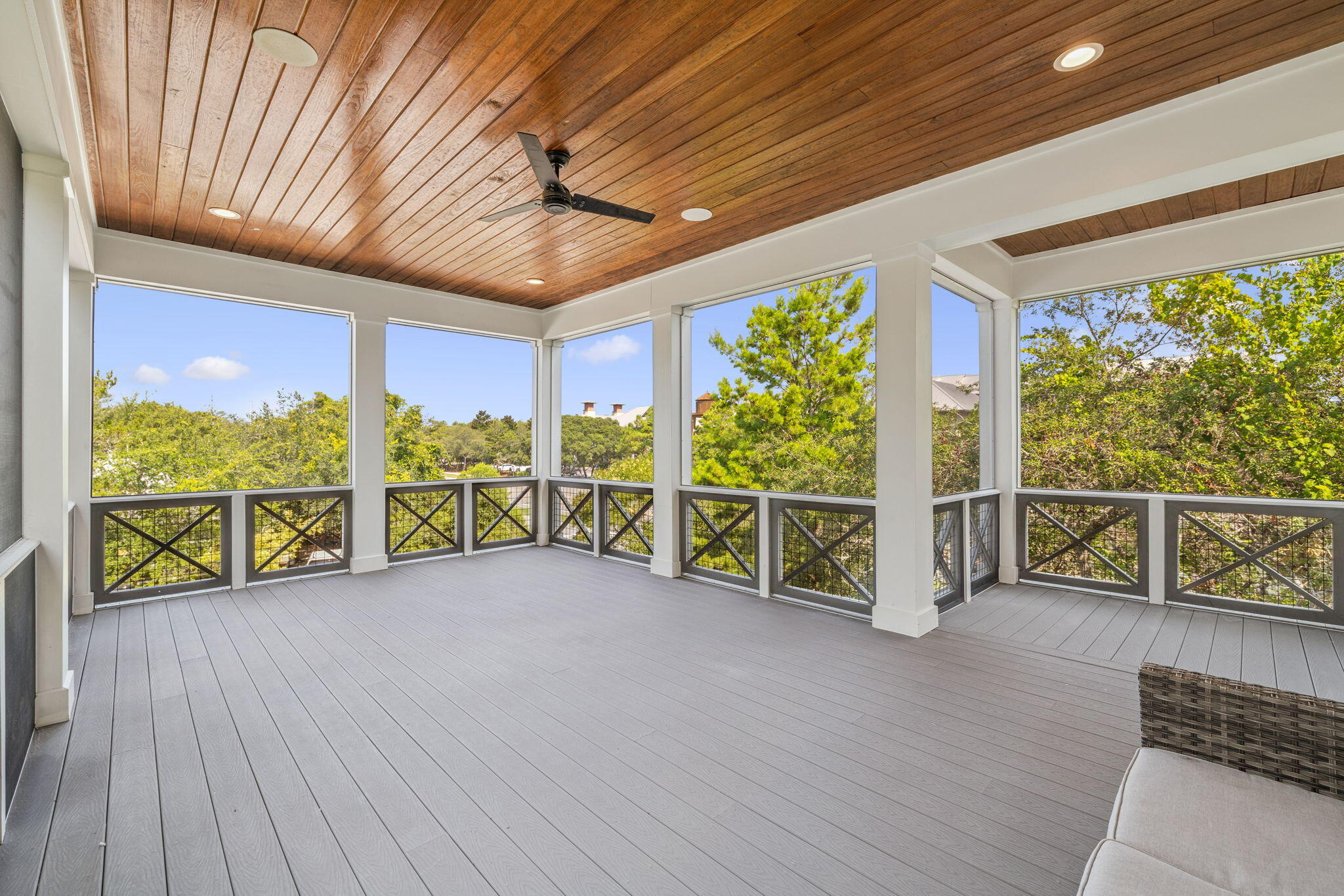 BLUE MOUNTAIN BEACH - Residential