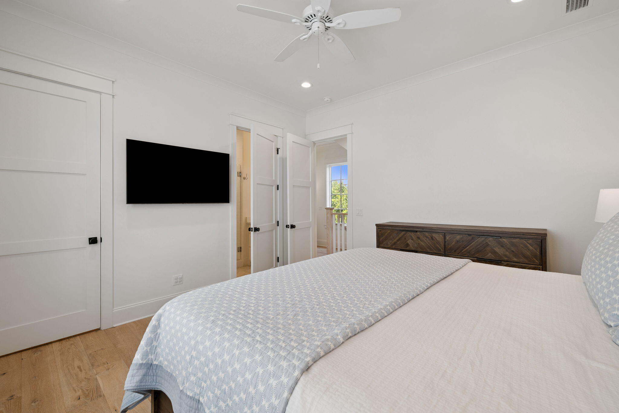 BLUE MOUNTAIN BEACH - Residential