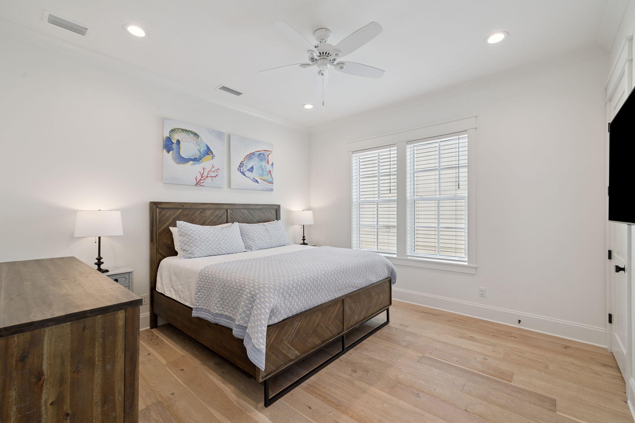 BLUE MOUNTAIN BEACH - Residential