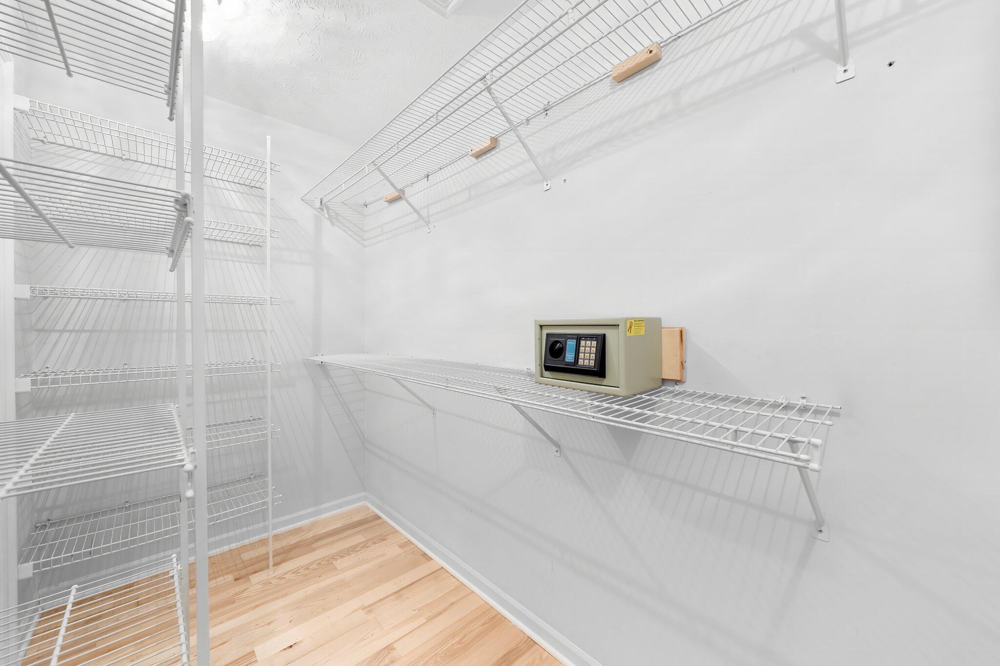 WOODS THE PH 2 - Residential