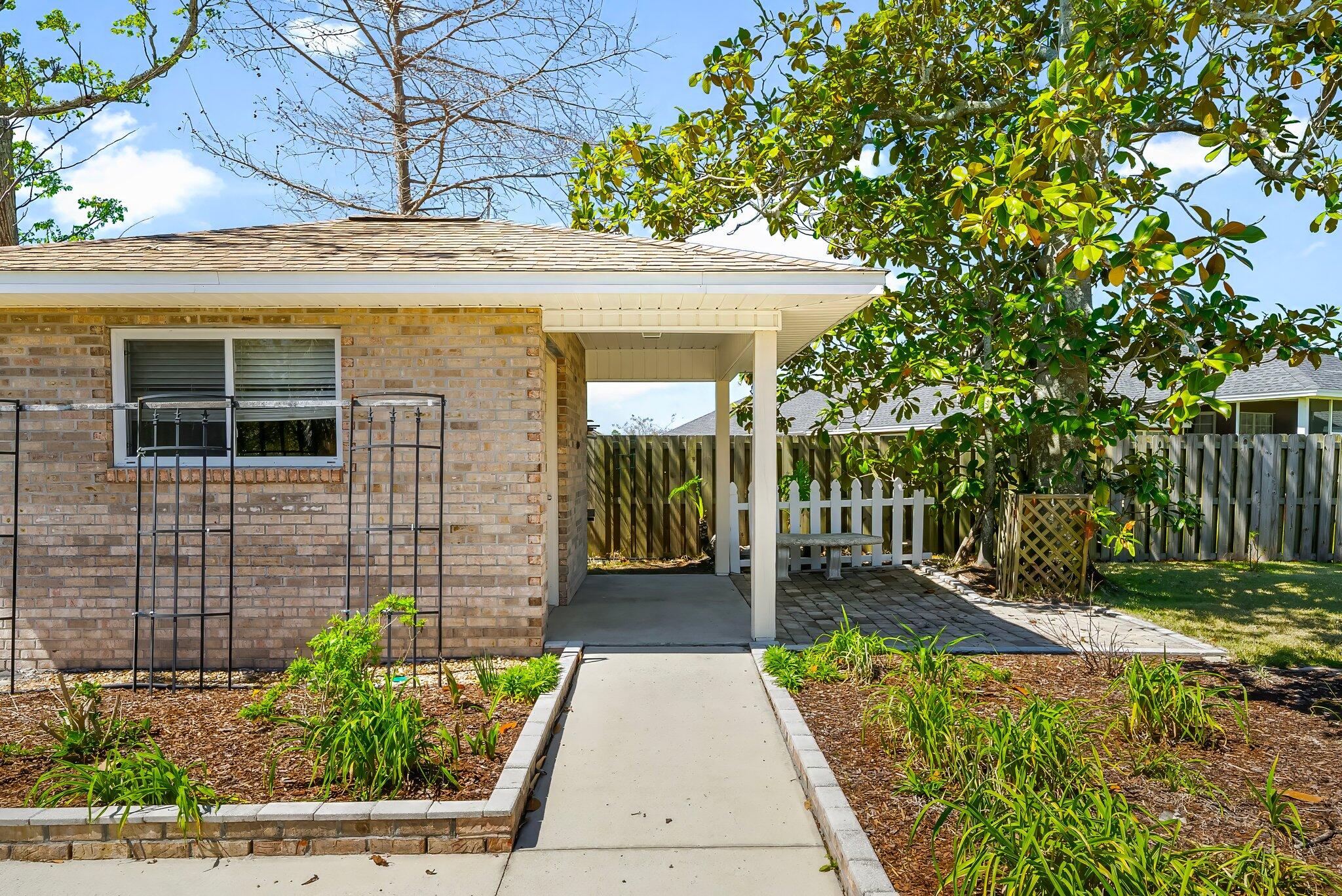 WOODS THE PH 2 - Residential
