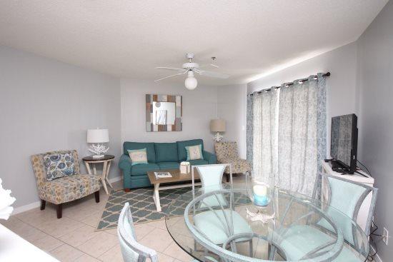 GULFVIEW 2 CONDO PH 2 - Residential Lease