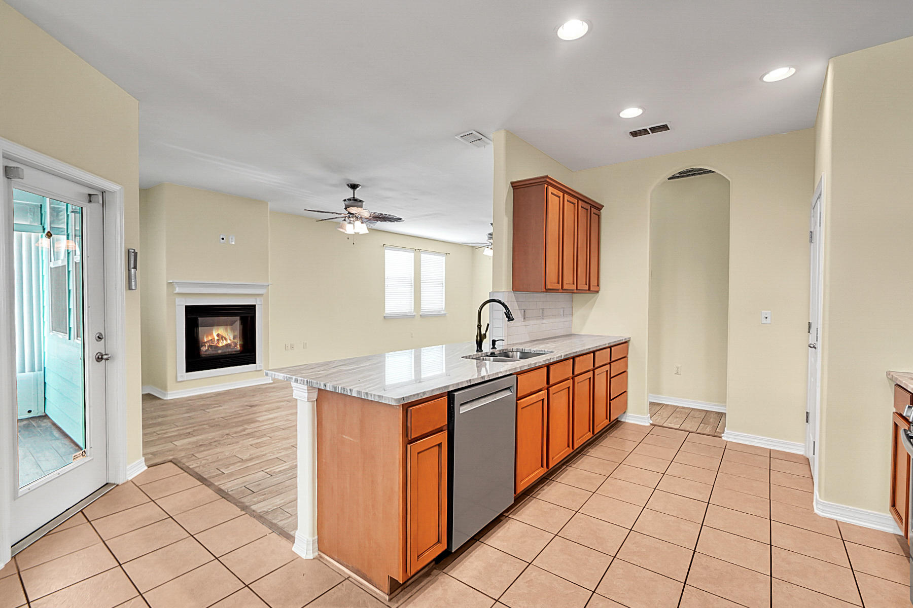 HAMMOCK BAY - Residential