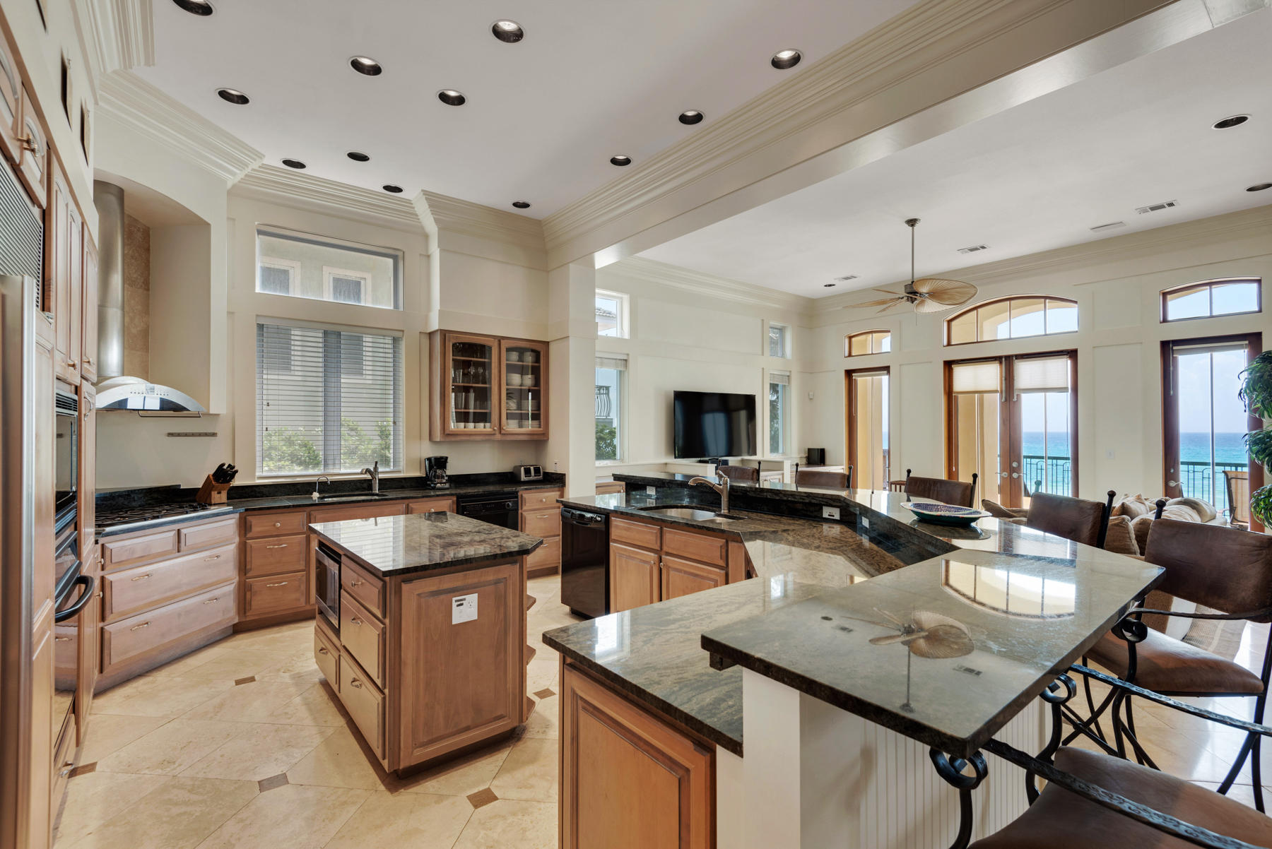 MIRAMAR BEACH - Residential