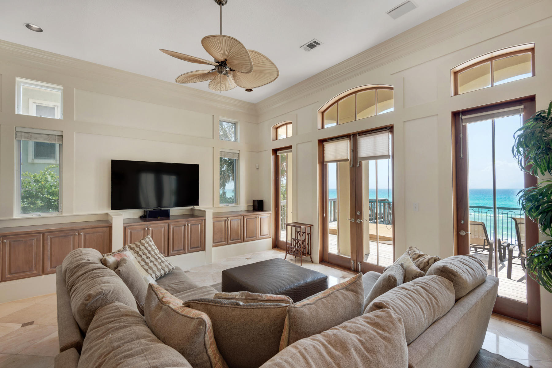 MIRAMAR BEACH - Residential